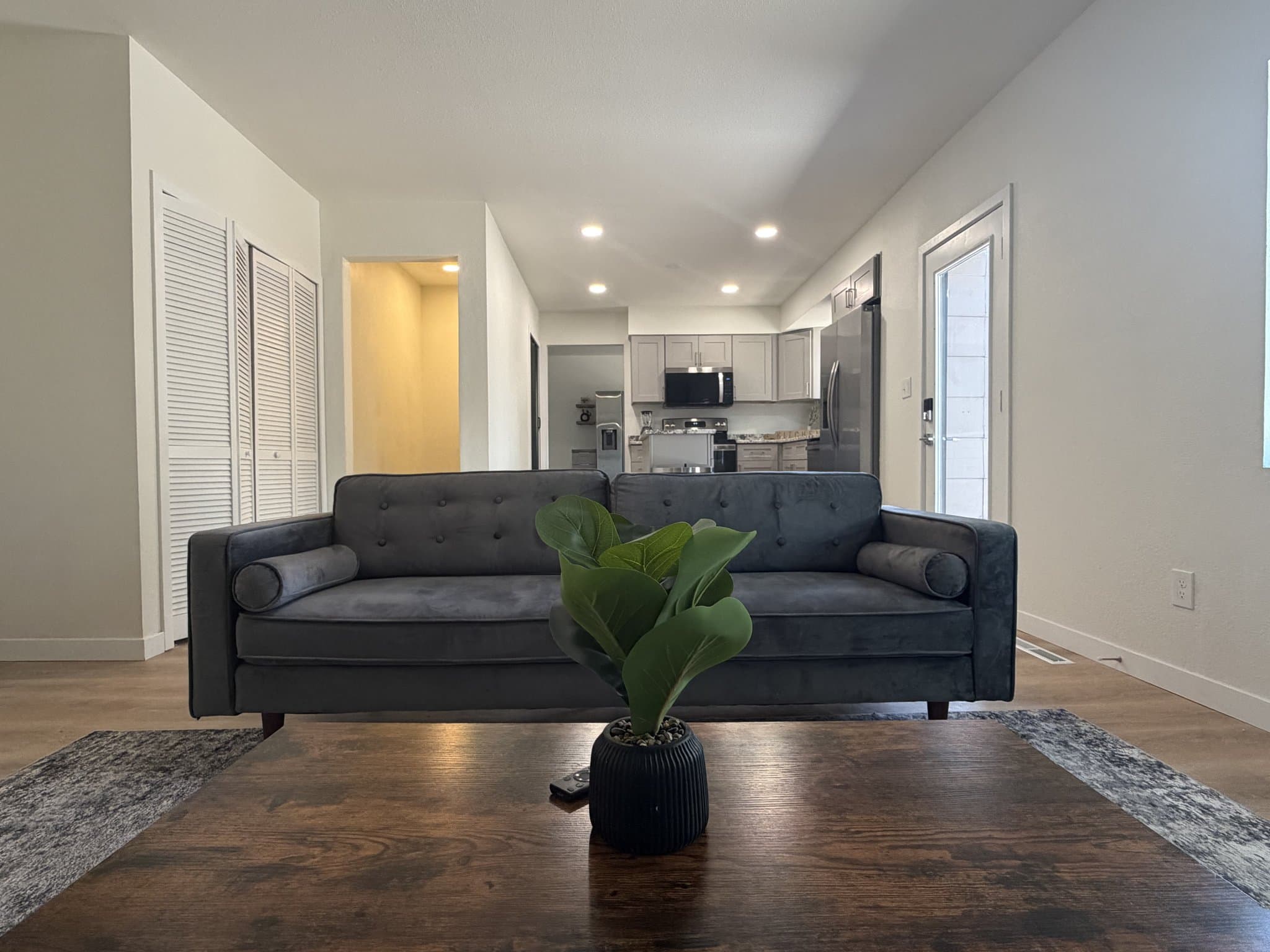 Colorado Springs Single Room: 5014 Palmer Park Blvd