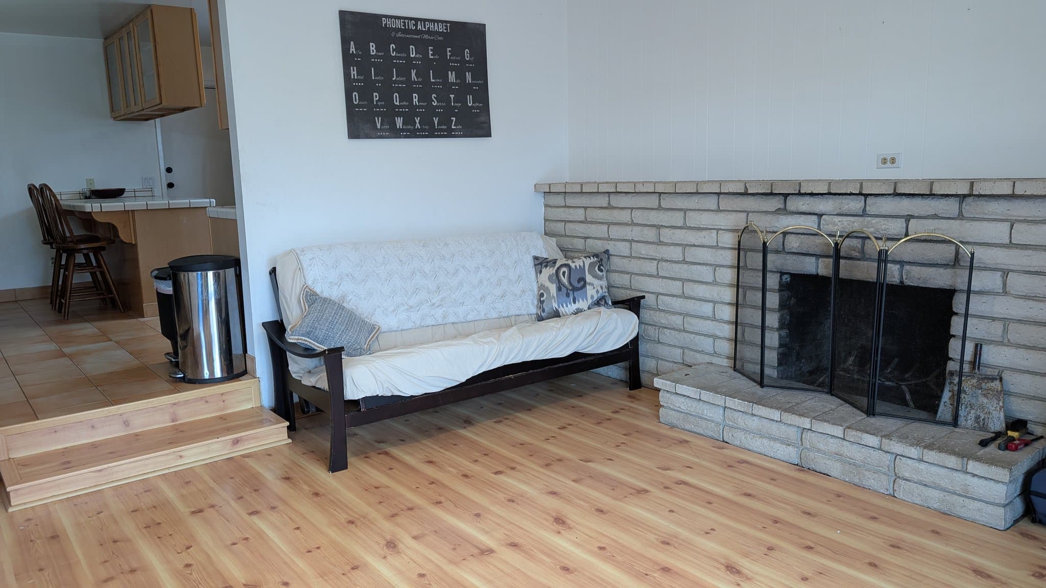 Marina House: 299 Whitney Place