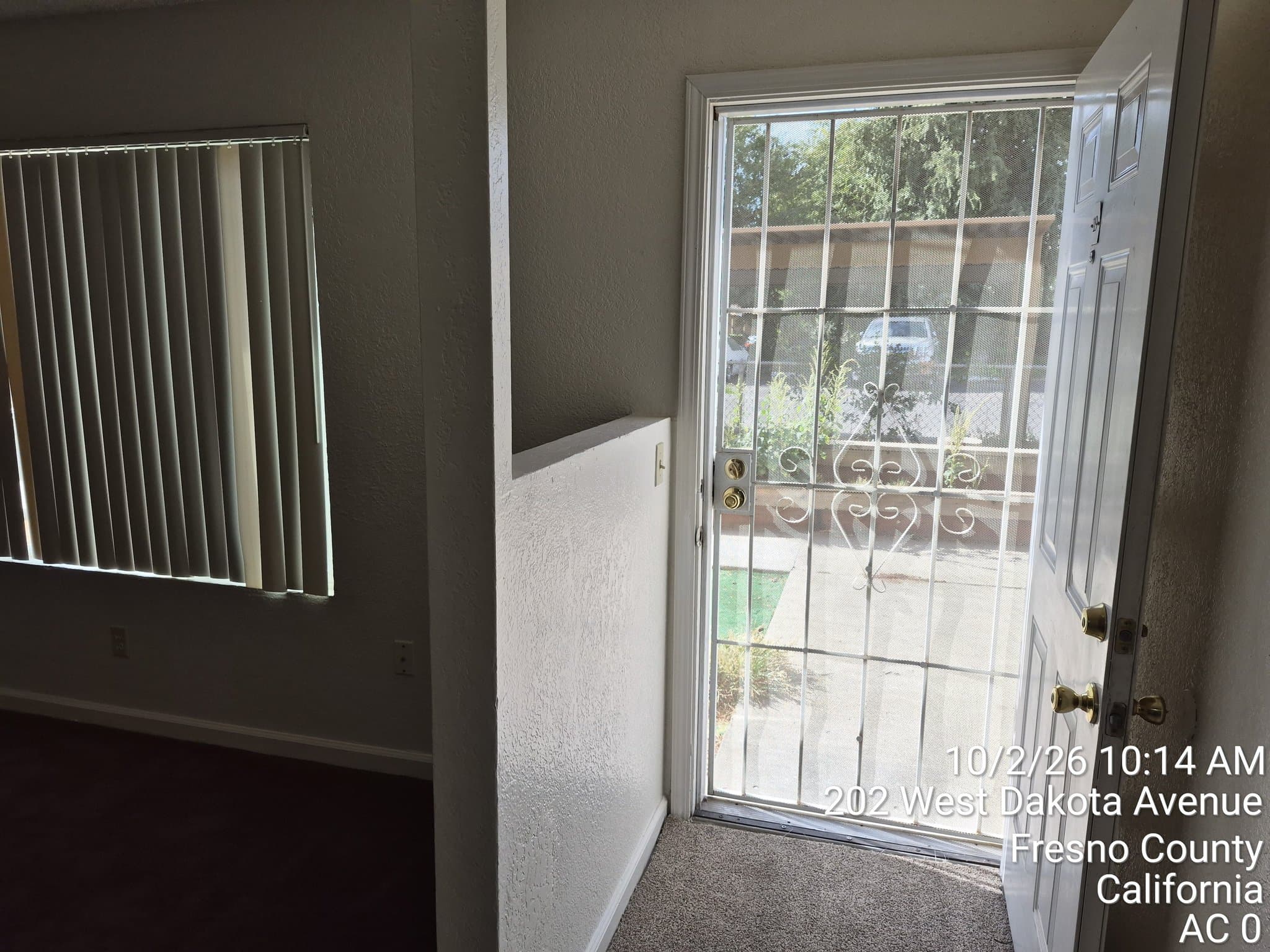Fresno Townhome: 202 W Dakota, Ave