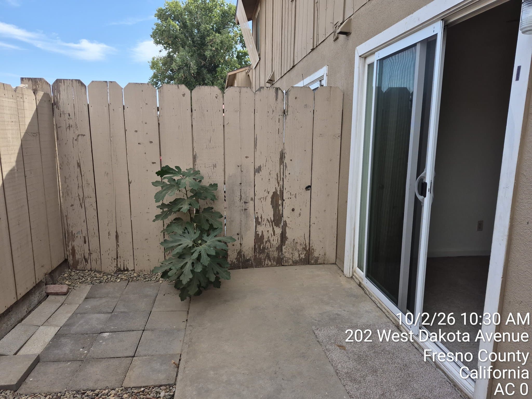 Fresno Townhome: 202 W Dakota, Ave