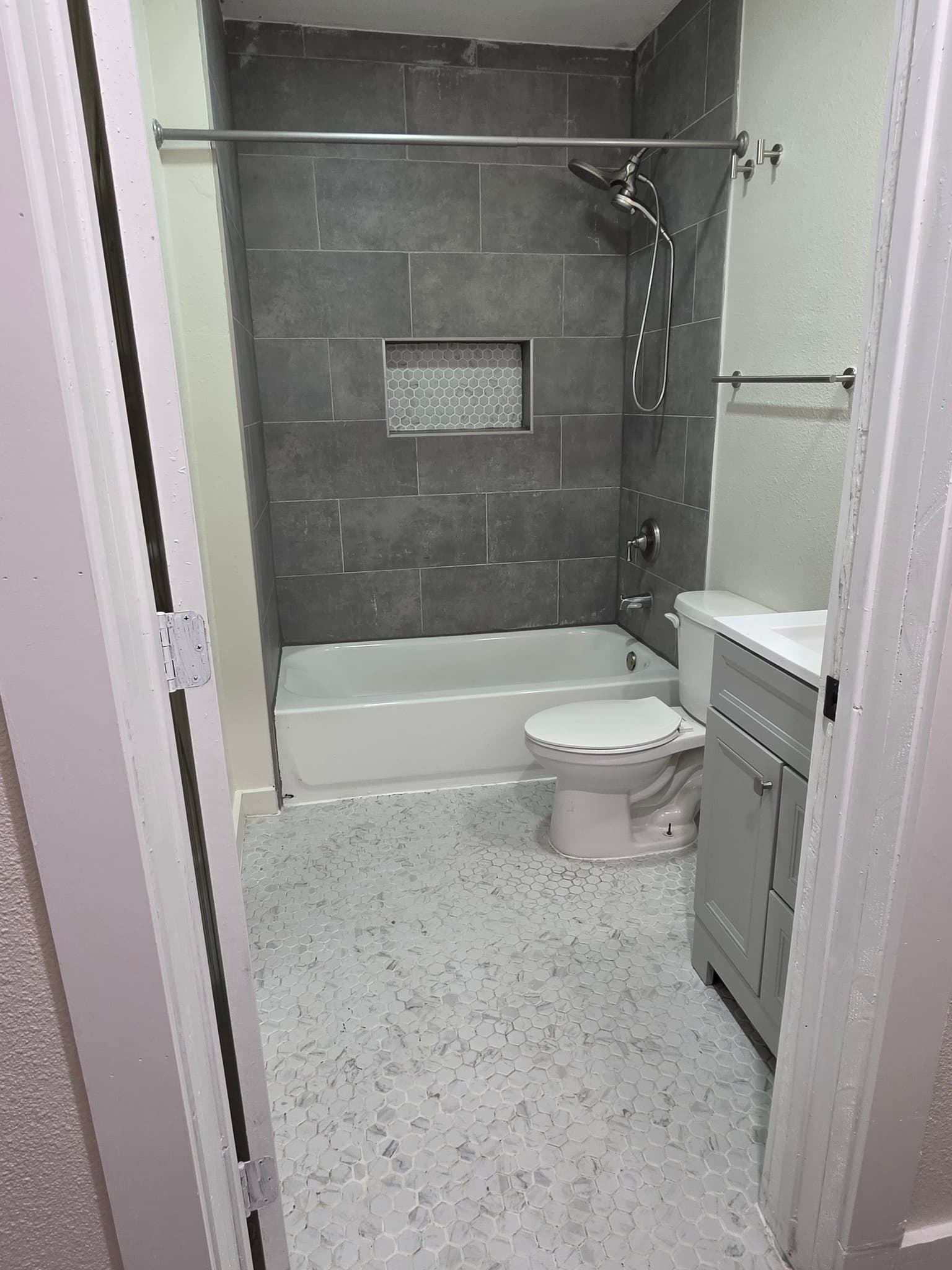 Dallas House: 2633 Hickman St