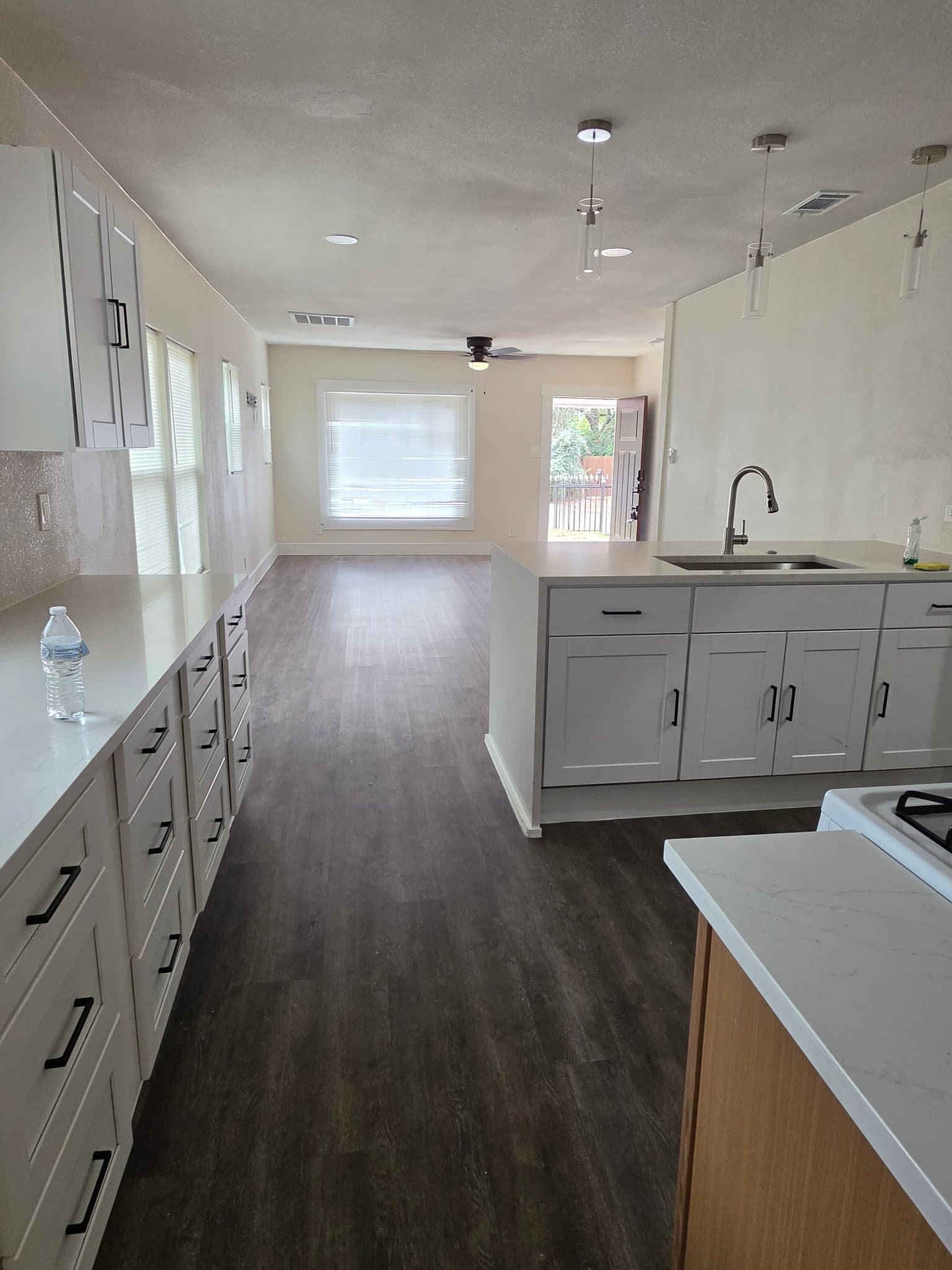 Dallas House: 2633 Hickman St