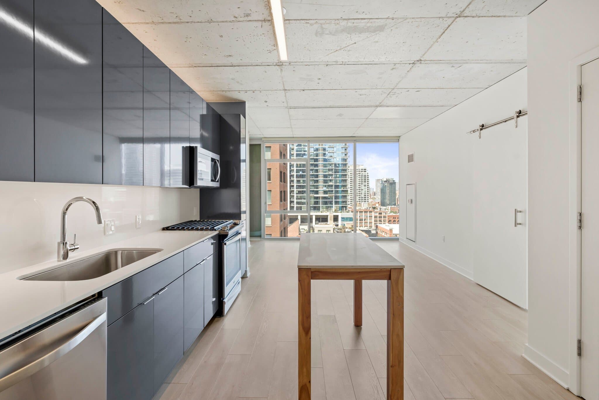 Chicago Condo: 349 W Illinois St