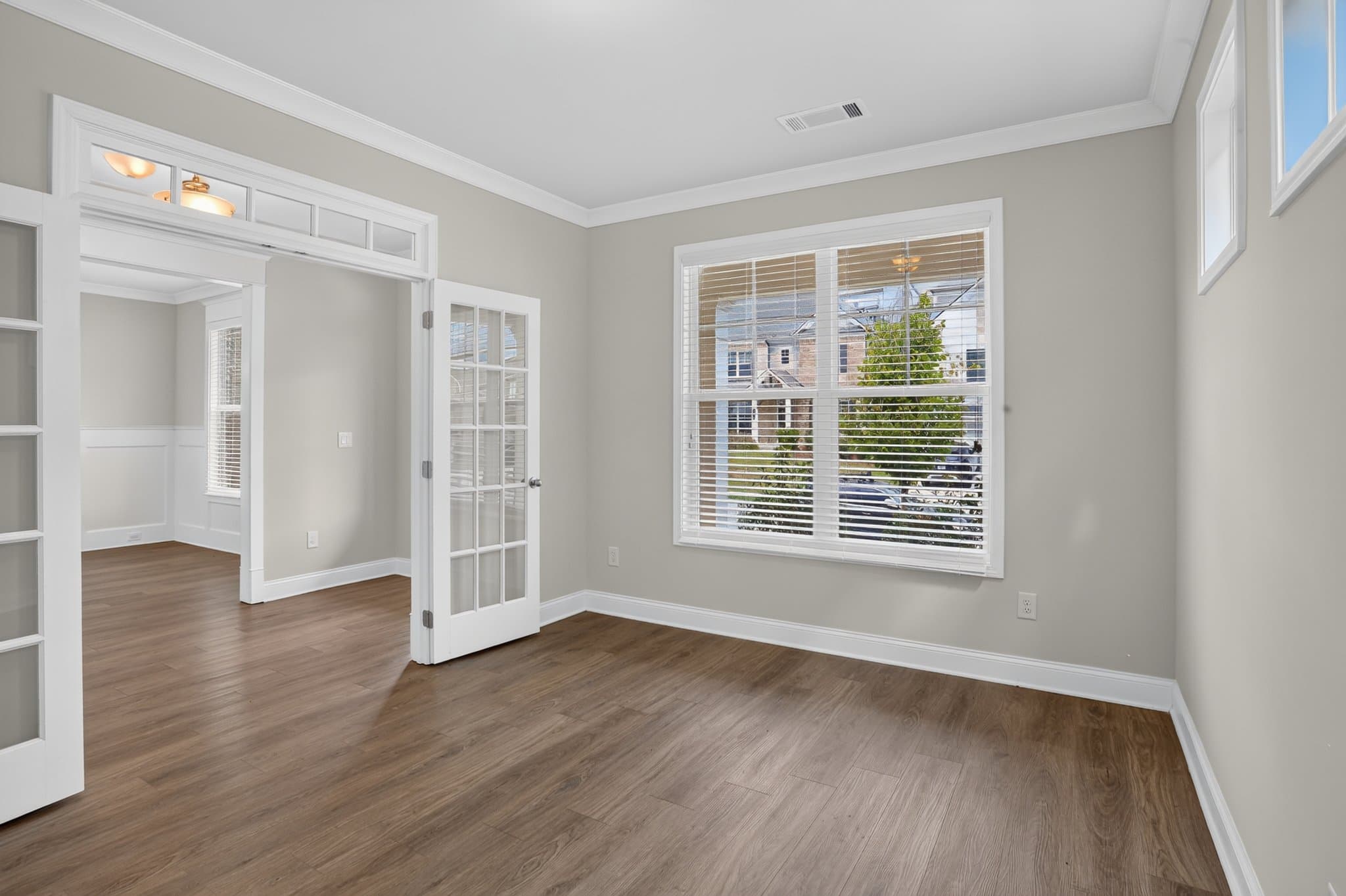 Auburn House: 4169 Brookmont Way