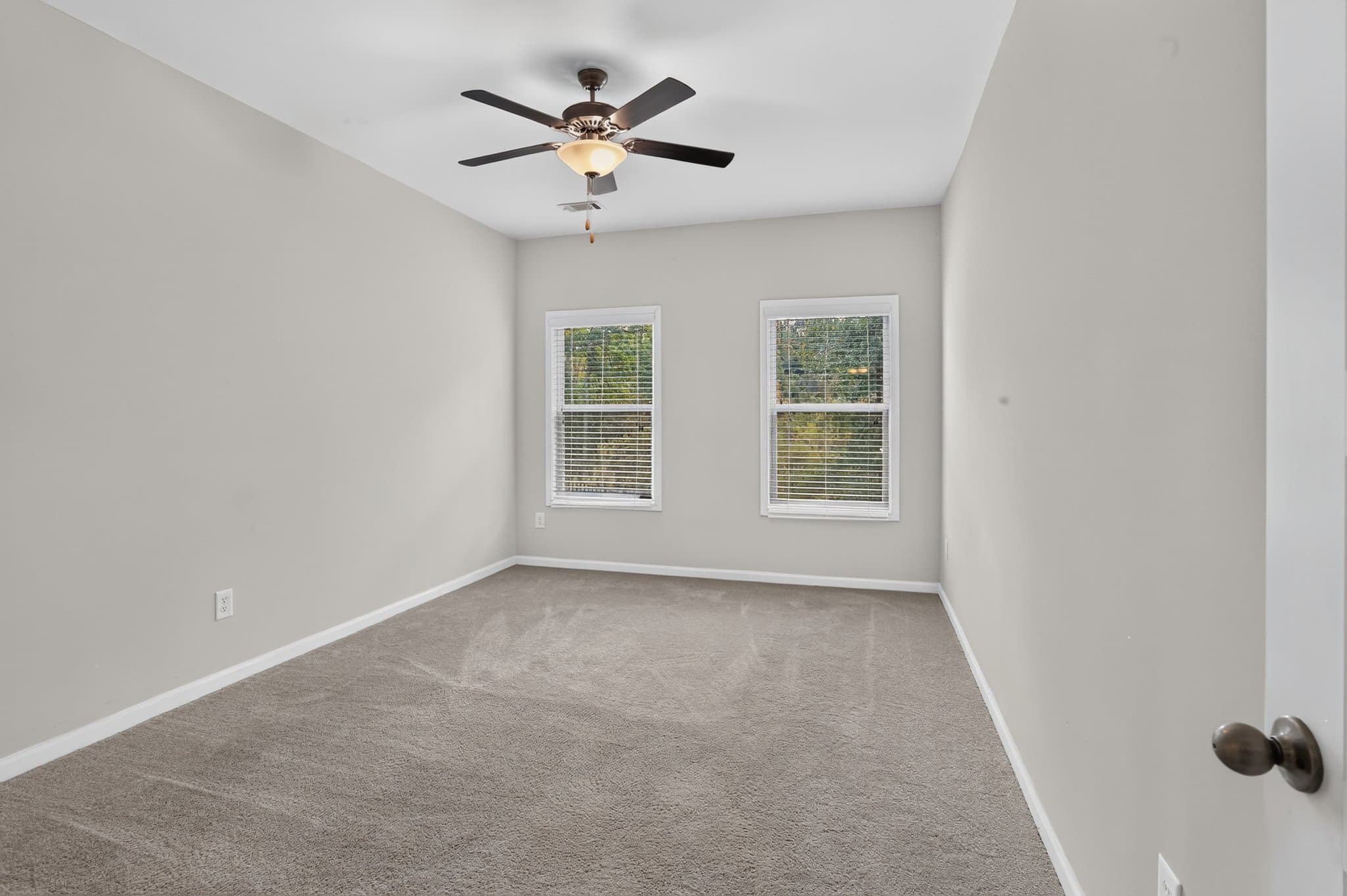 Auburn House: 4169 Brookmont Way