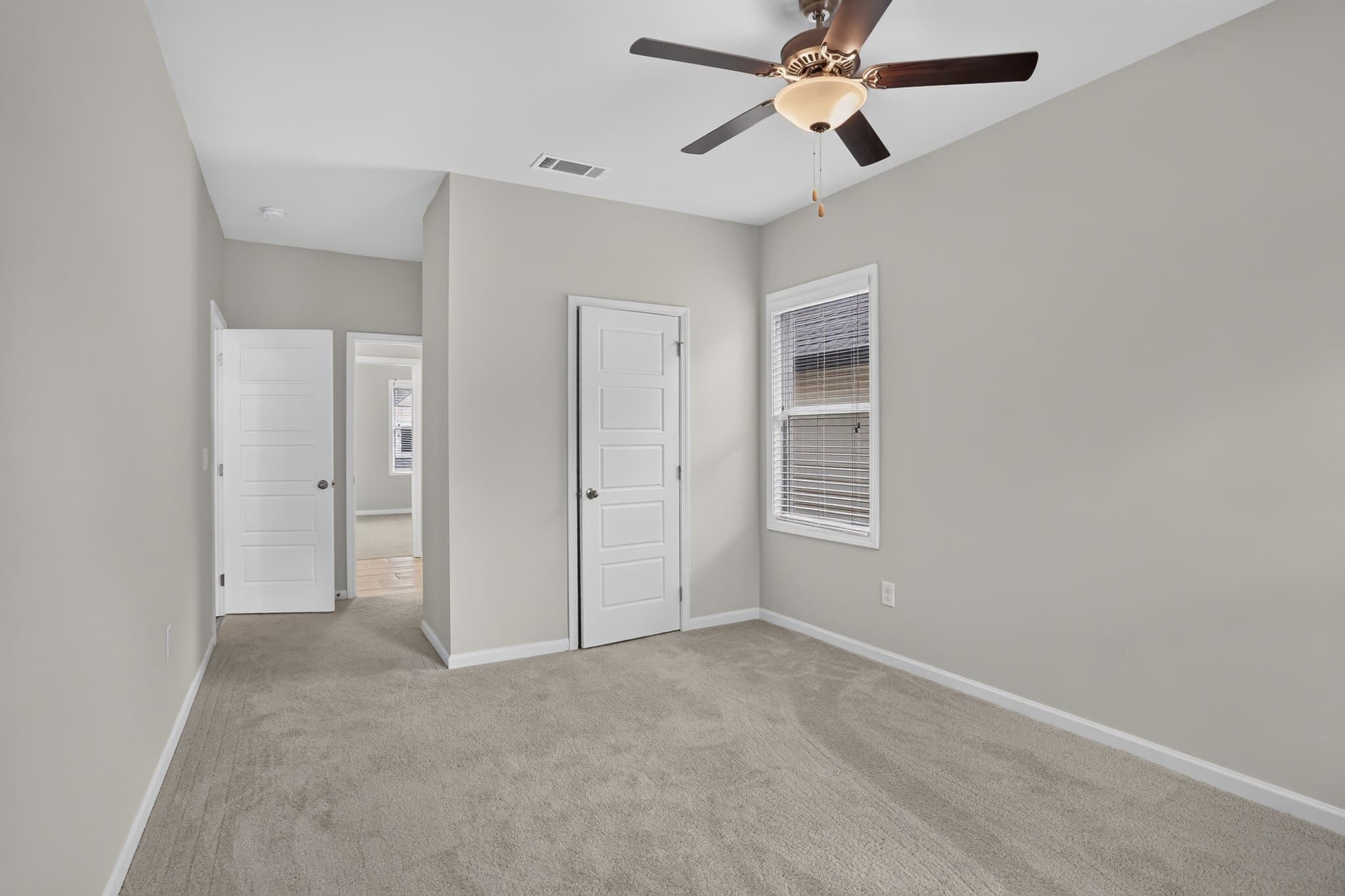 Auburn House: 4169 Brookmont Way