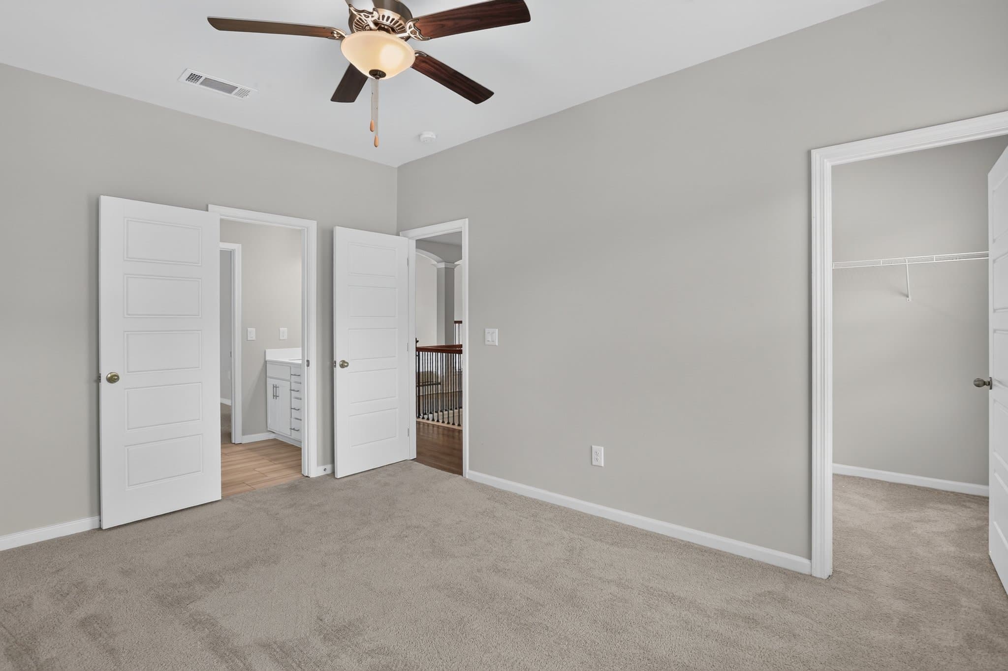 Auburn House: 4169 Brookmont Way