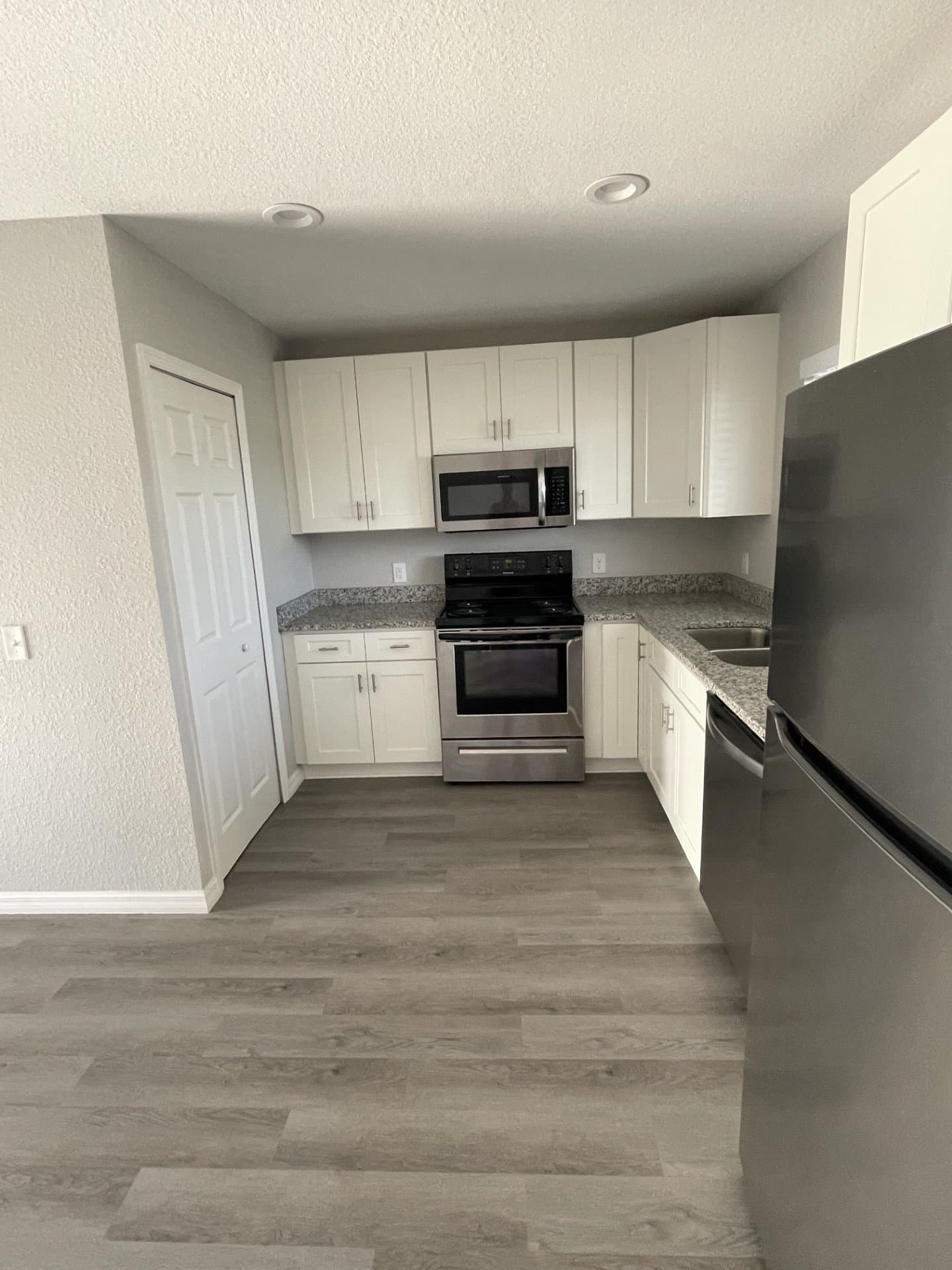 Winter Haven Apartment: 1935 Ave O, SW
