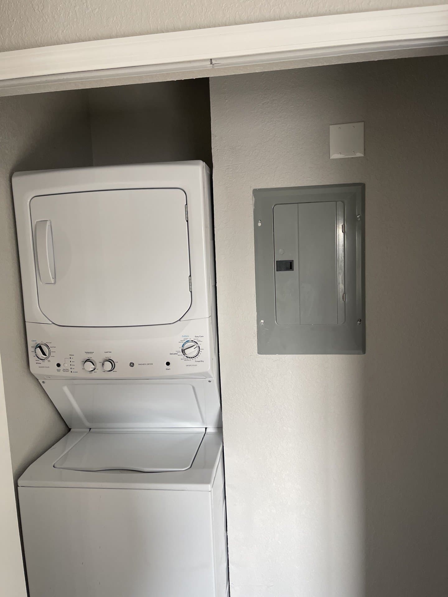 Winter Haven Apartment: 1935 Ave O, SW