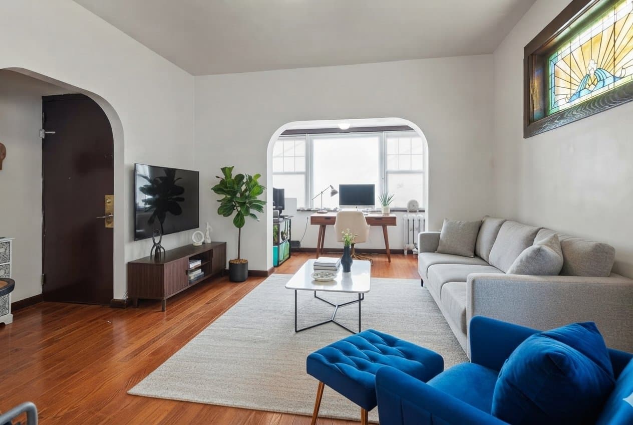 Edgewater Multiplex: 436 Undercliff Avenue