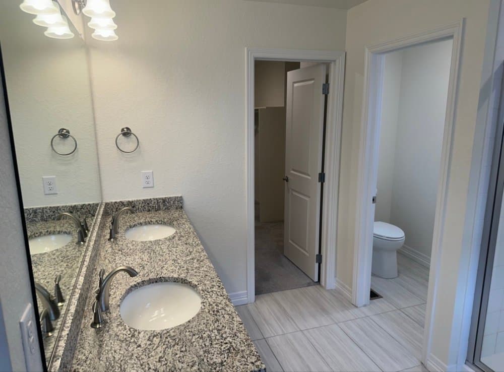 commerce Townhome: 16798 E 119th Ave