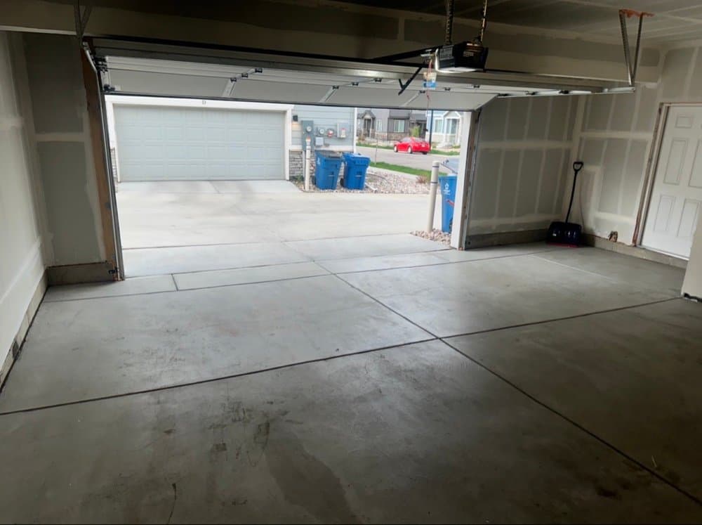 commerce Townhome: 16798 E 119th Ave