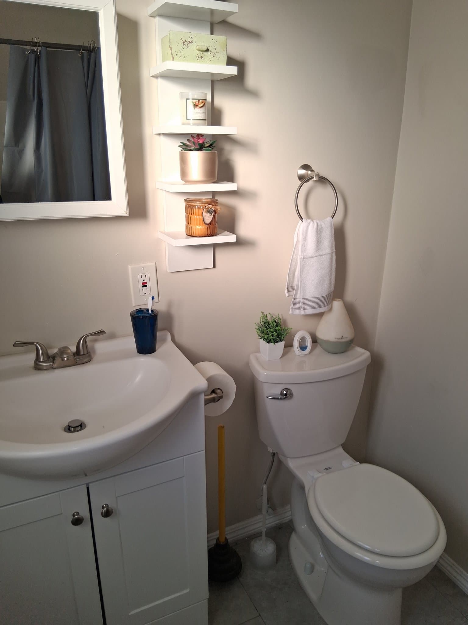 LOS ANGELES Apartment: 5852 David Ave