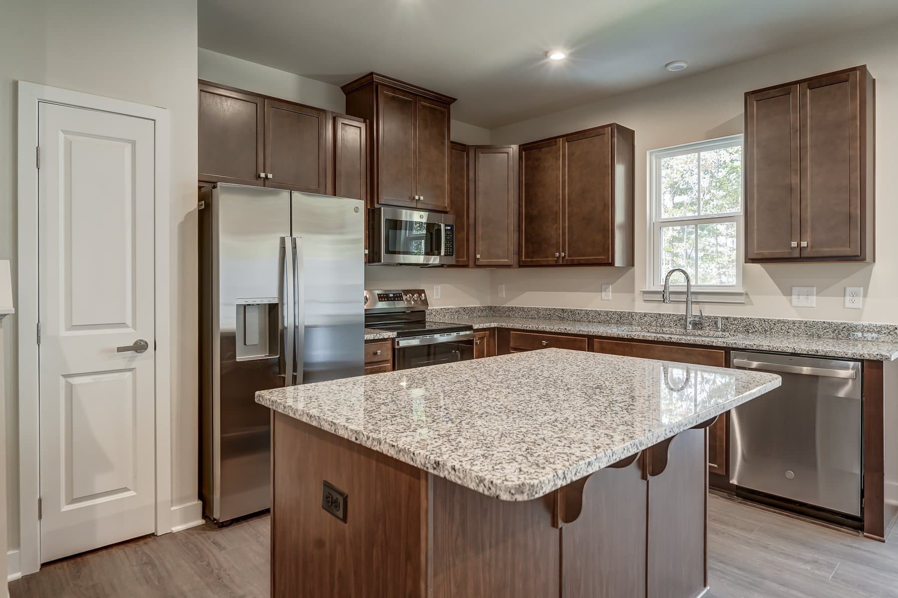 Chester Townhome: 6334 Diamond Dove Dr