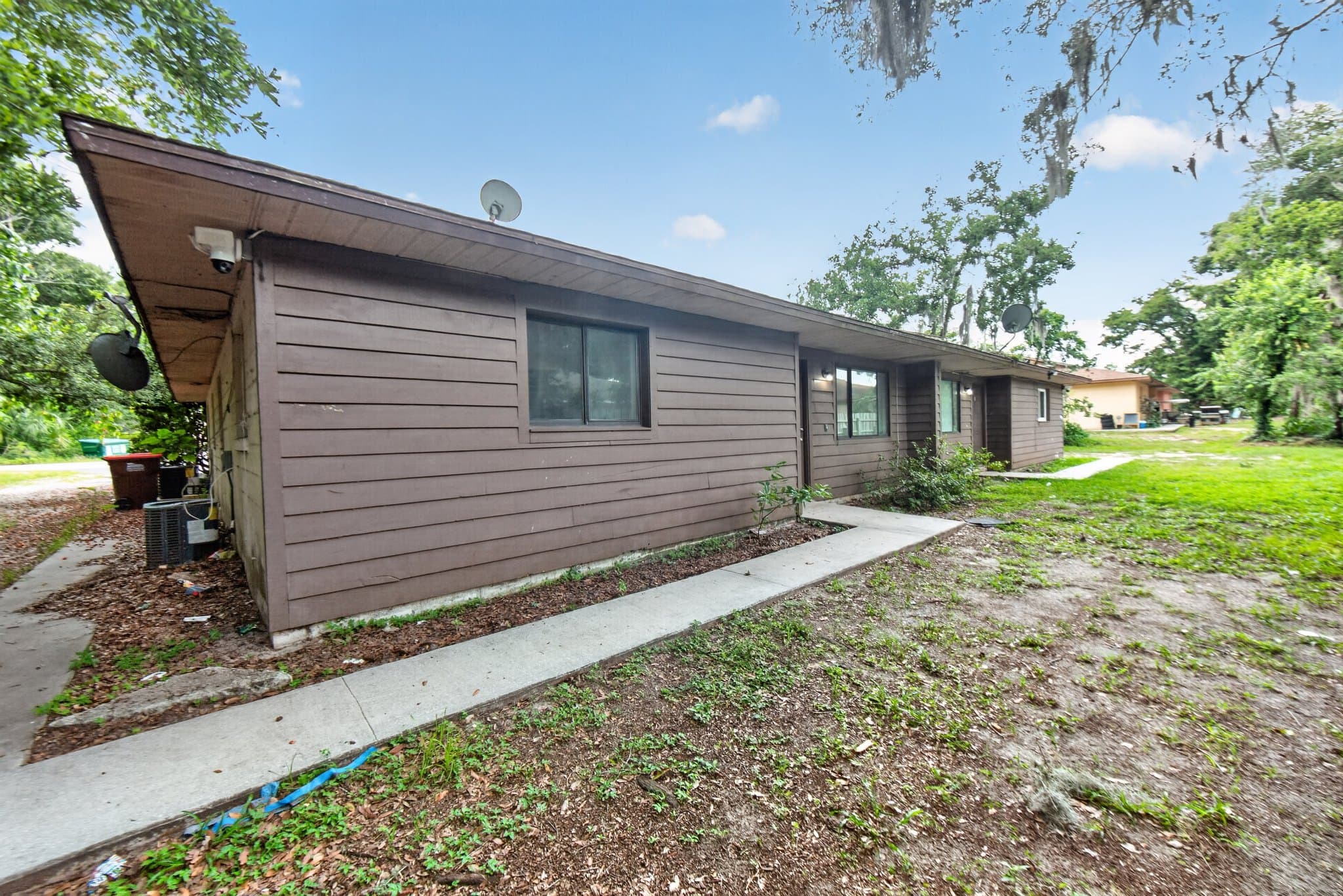 Ocala Single Room: 3721 NE 41st St