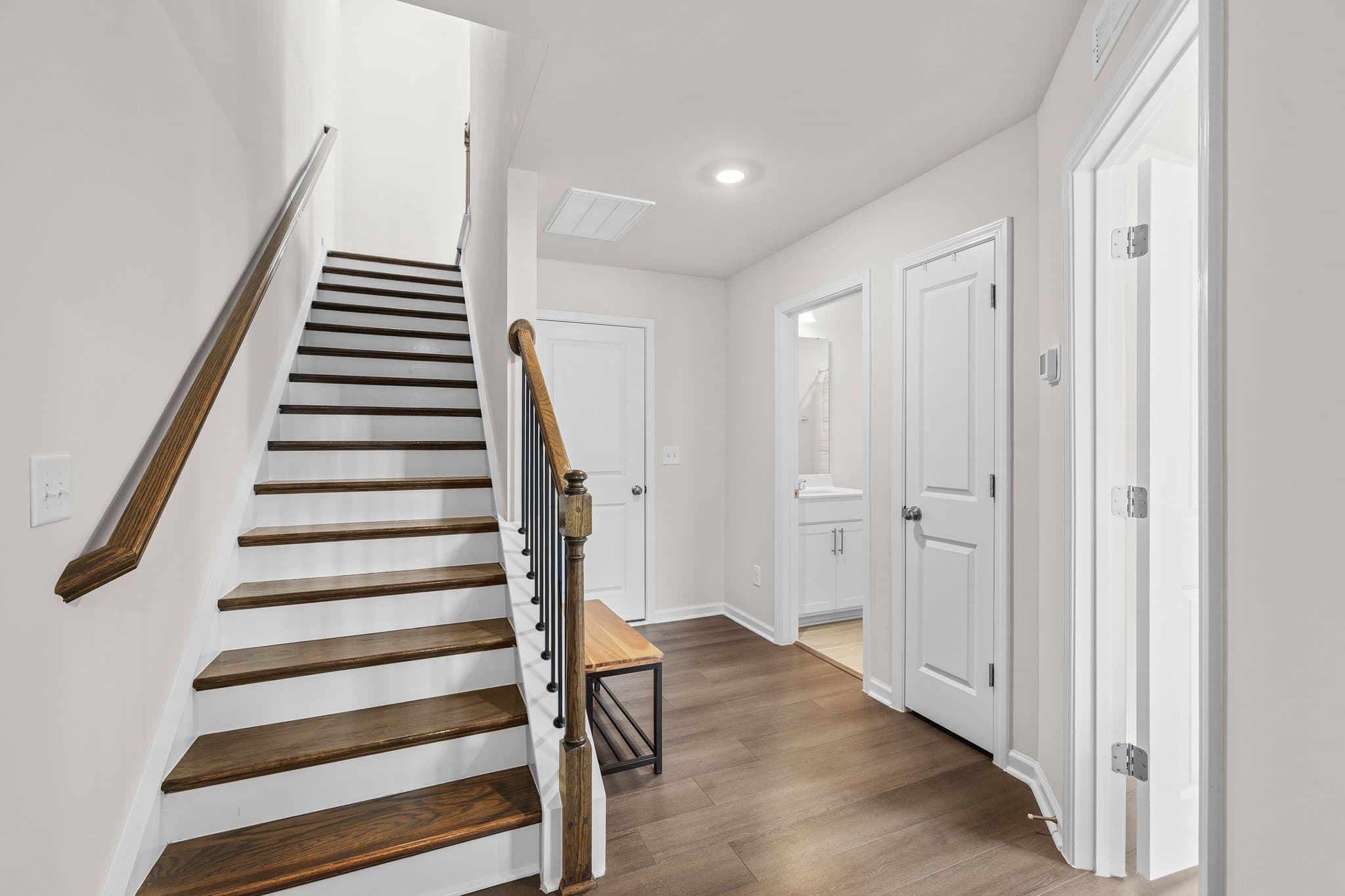 Apex Townhome: 455 Deercroft Dr