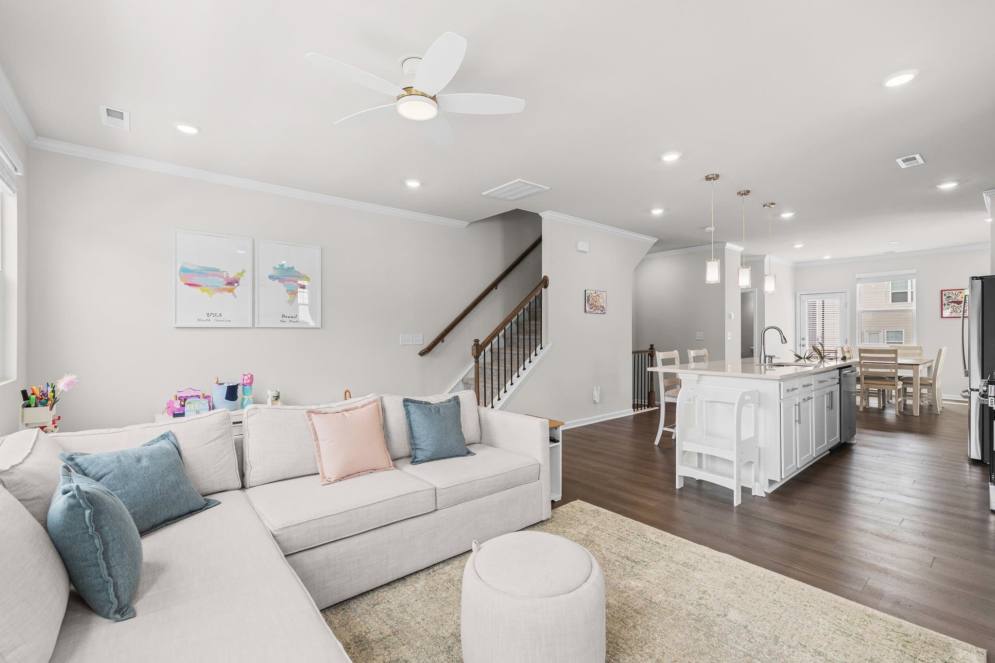 Apex Townhome: 455 Deercroft Dr