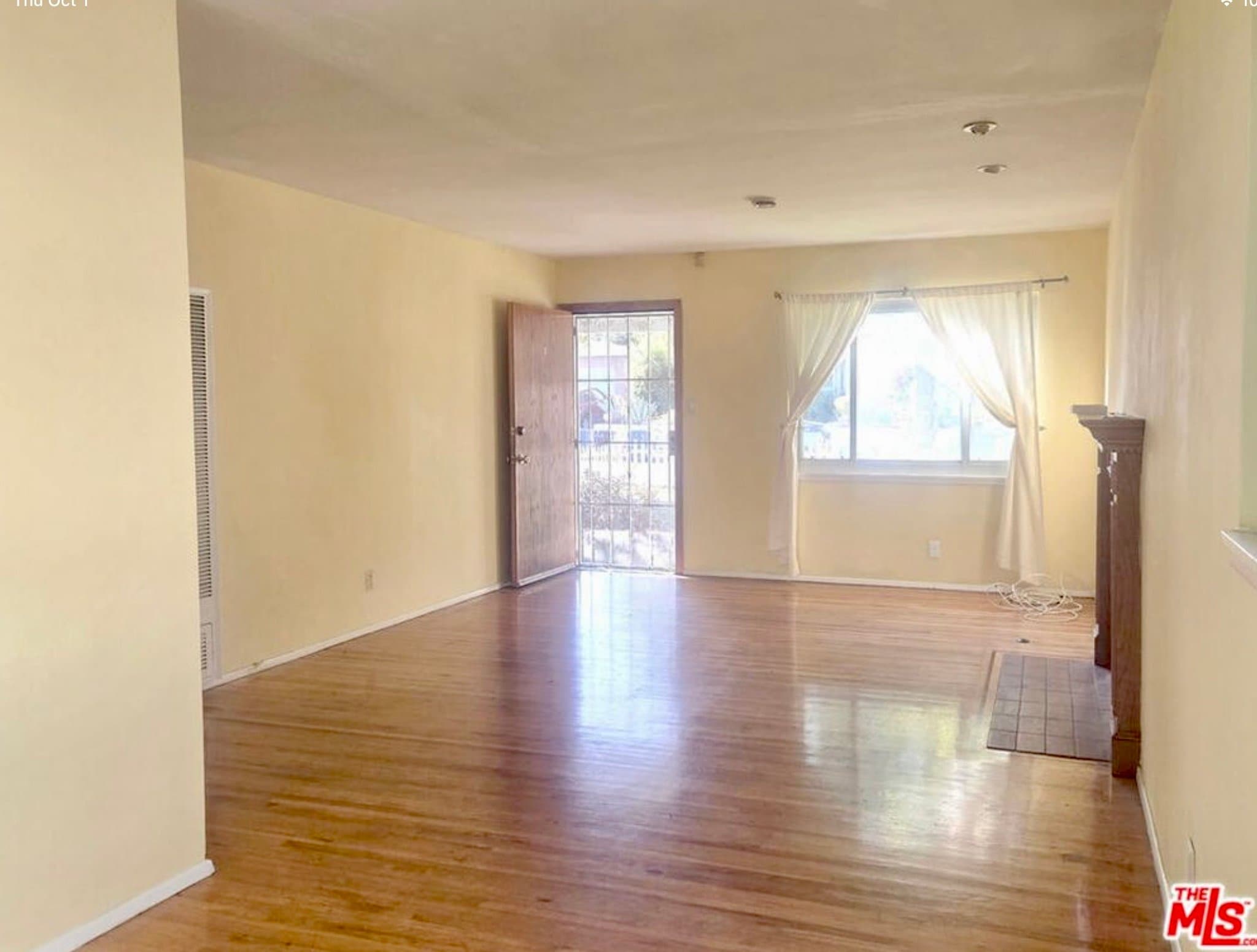 LOS ANGELES House: 7116 W 91ST ST