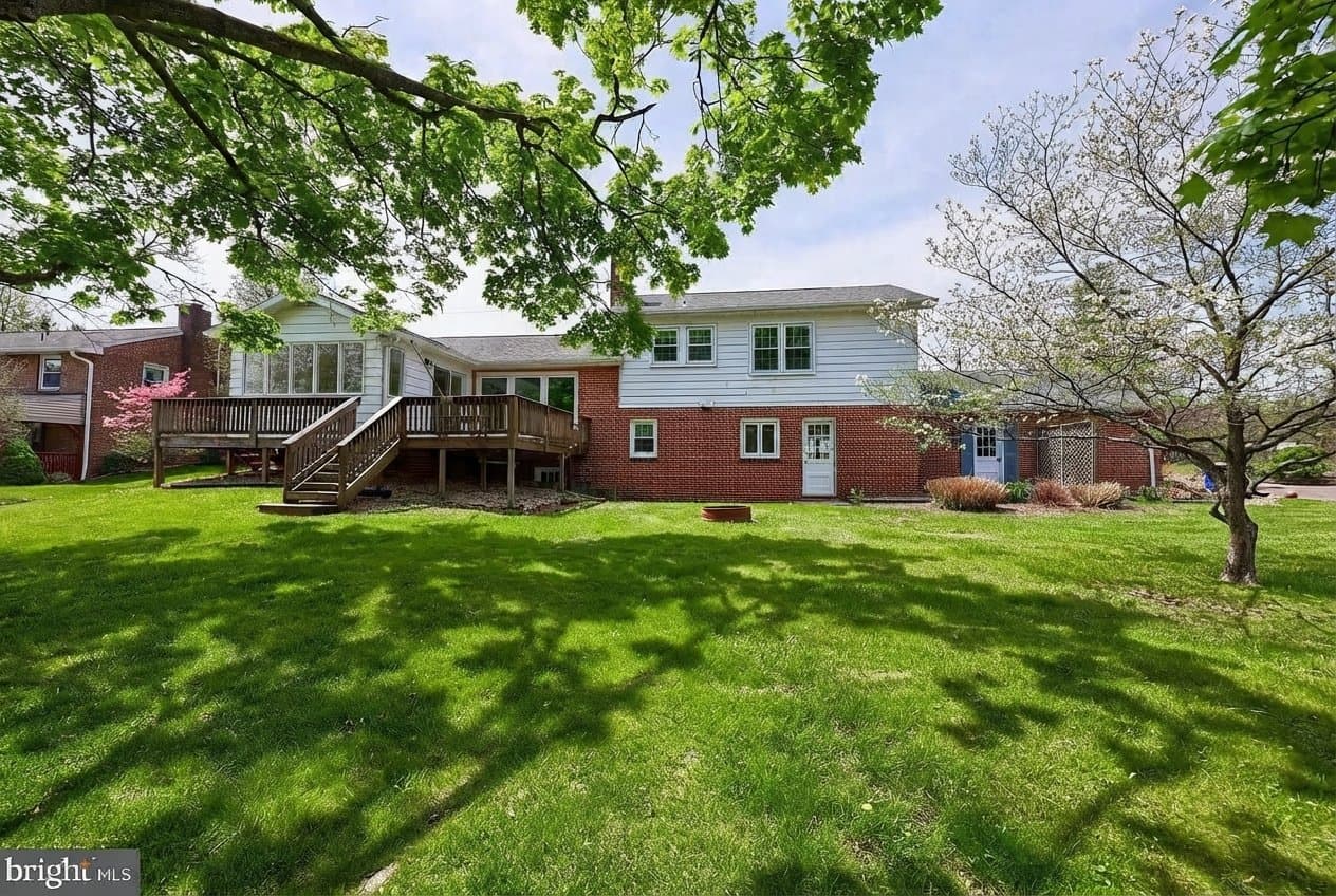 York Single Room: 1571 North Dr, york, pa