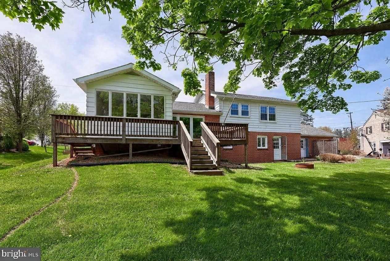 York Single Room: 1571 North Dr, york, pa