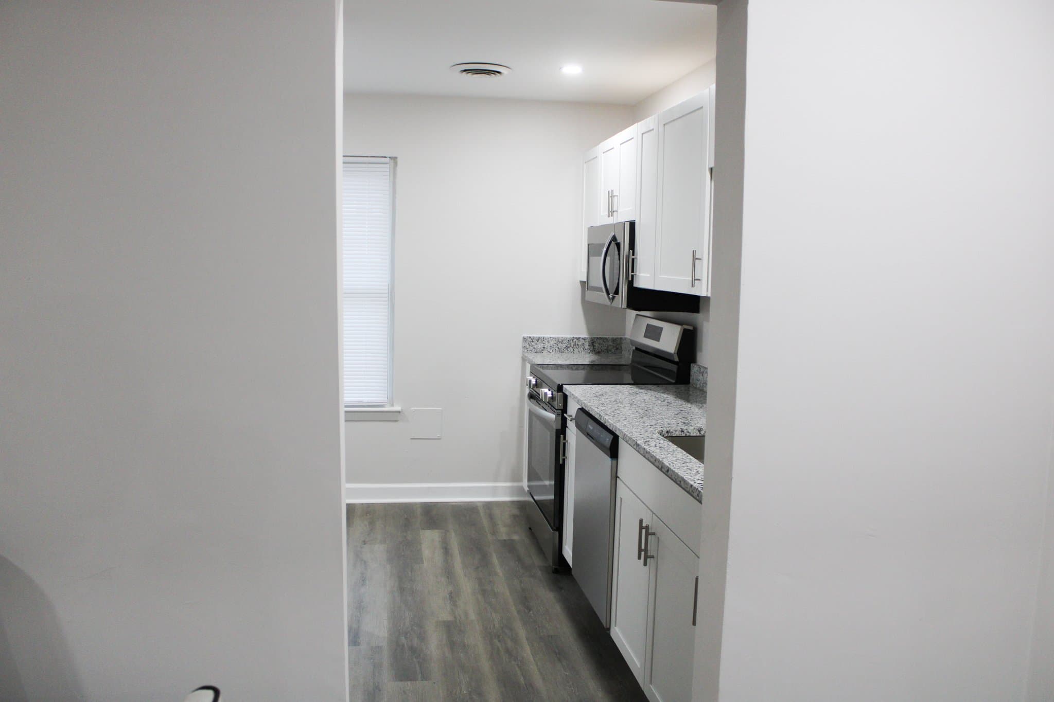 Portsmouth Townhome: 4552 Greeenwood Dr