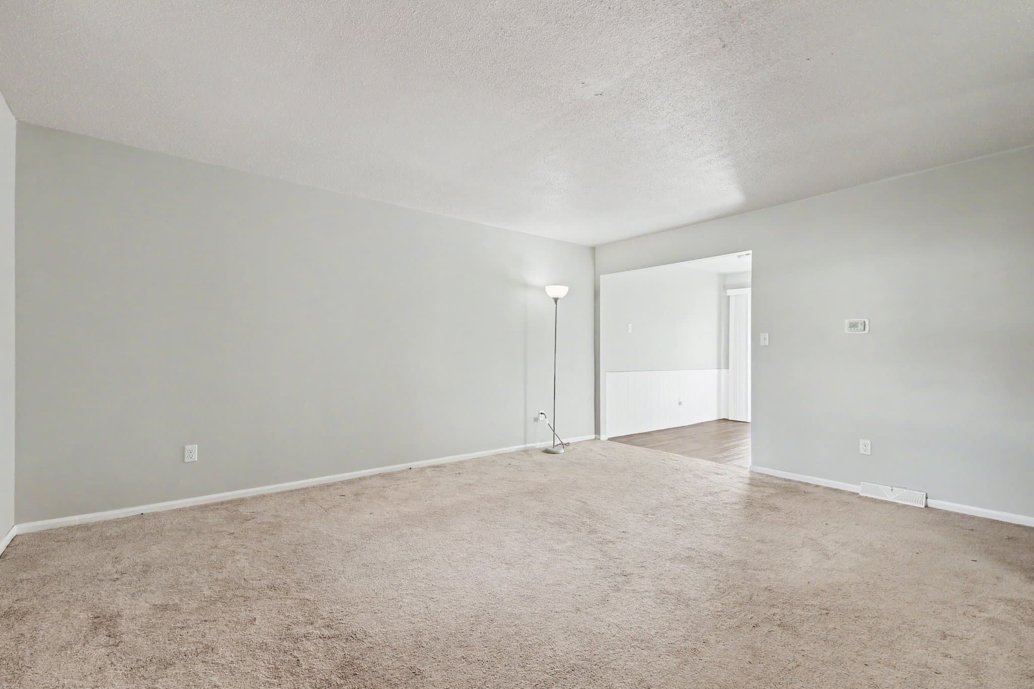 Grand Rapids Multiplex: 2665 Ridgecroft Dr SE