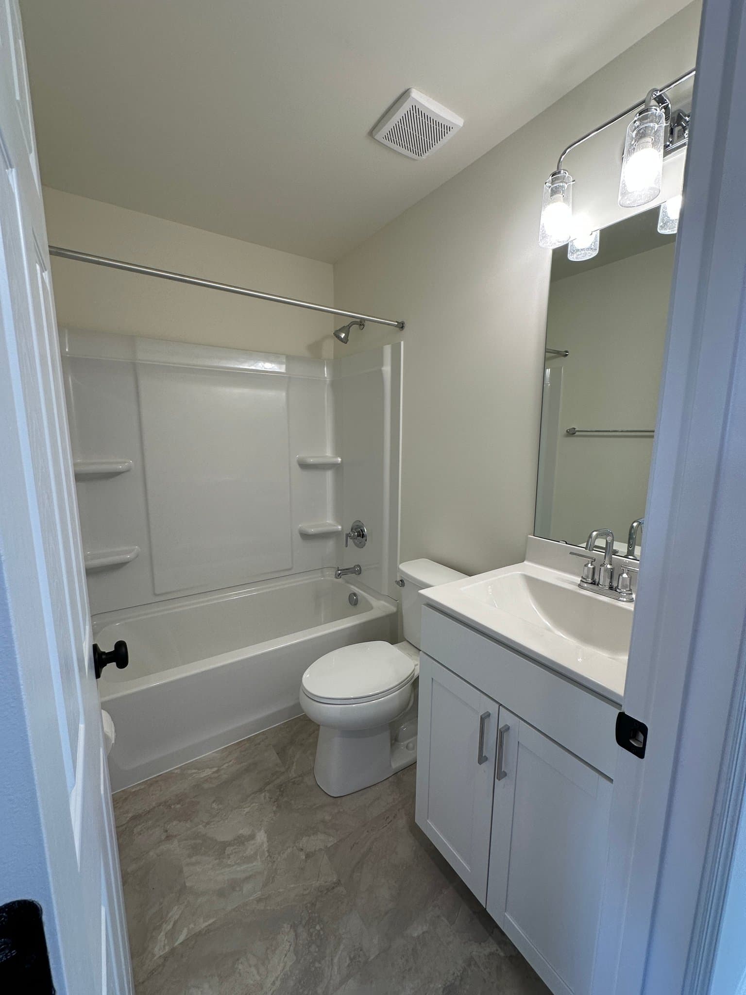 Wentzville House: 120 Day Lily Lane
