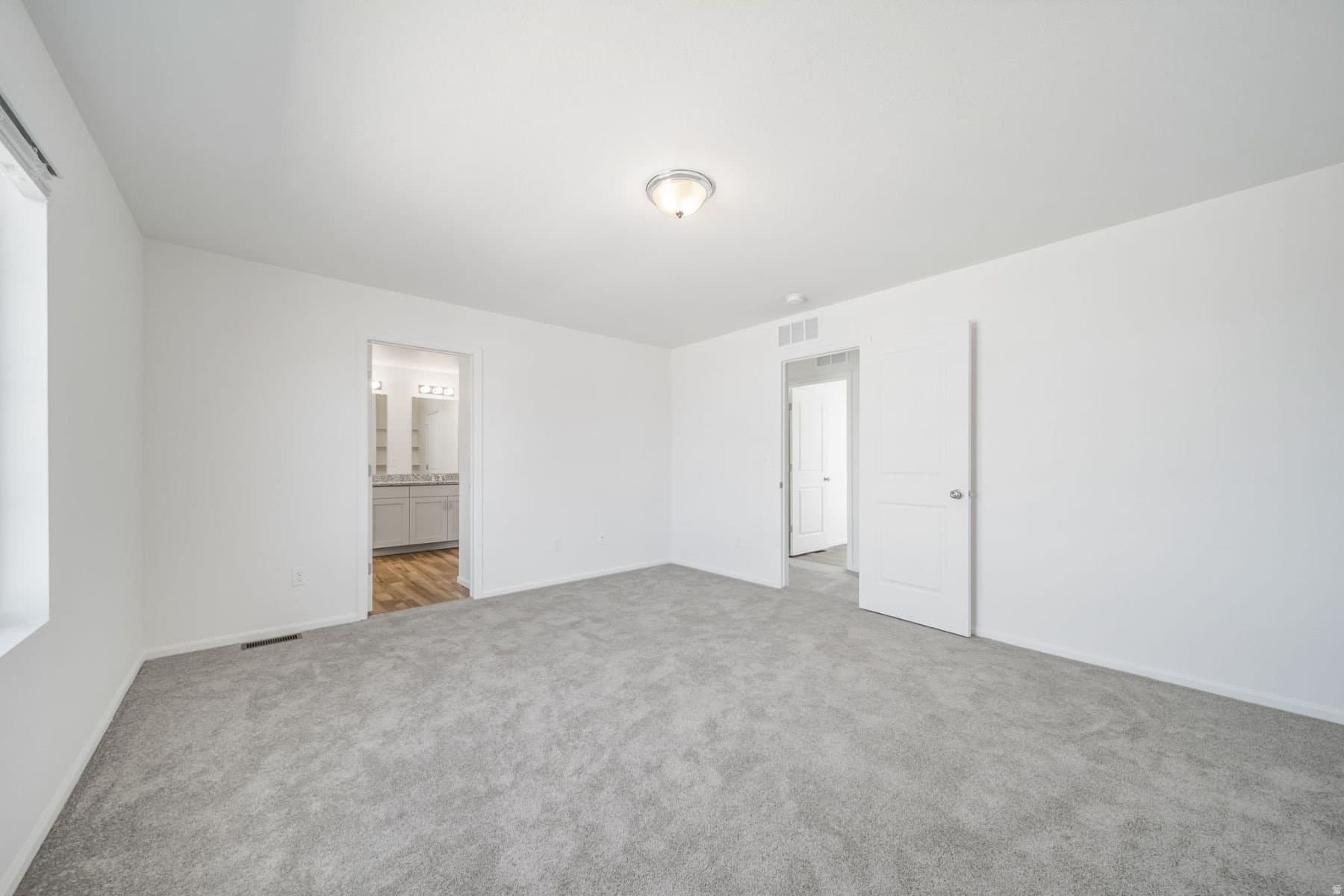Saratoga Springs House: 54 N Provo River Rd