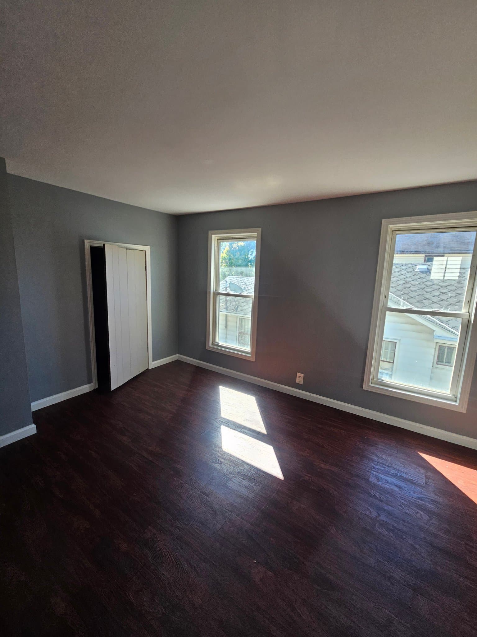 Dayton House: 142 Notre Dame Ave