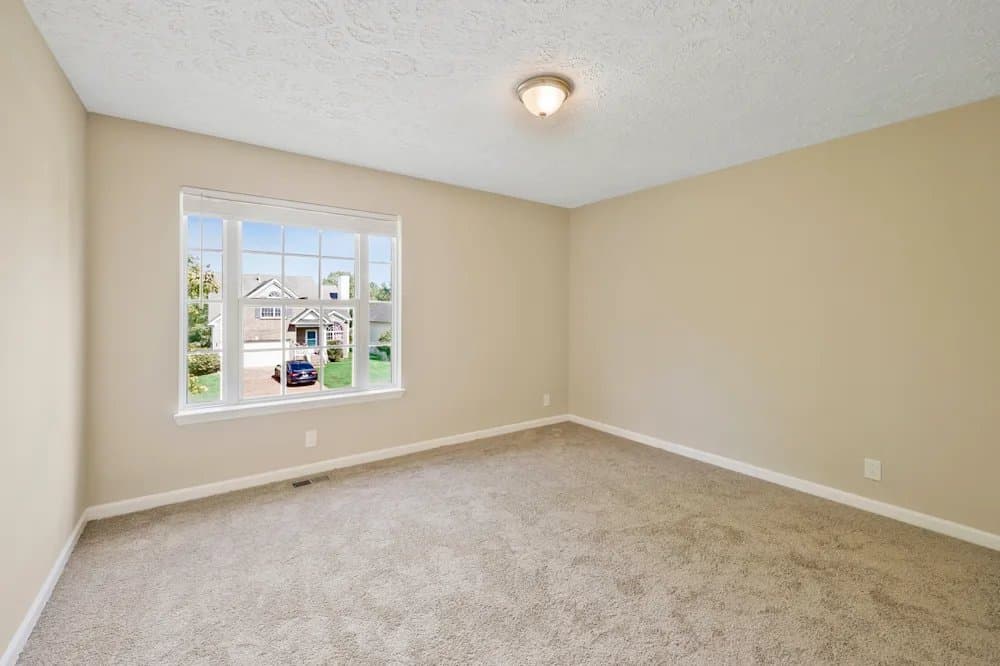 Nashville House: 2933 Riverbend Dr