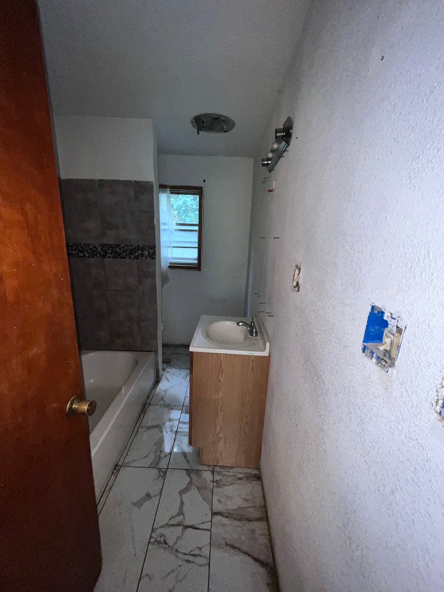 Centreville House: 112 N 88th St.