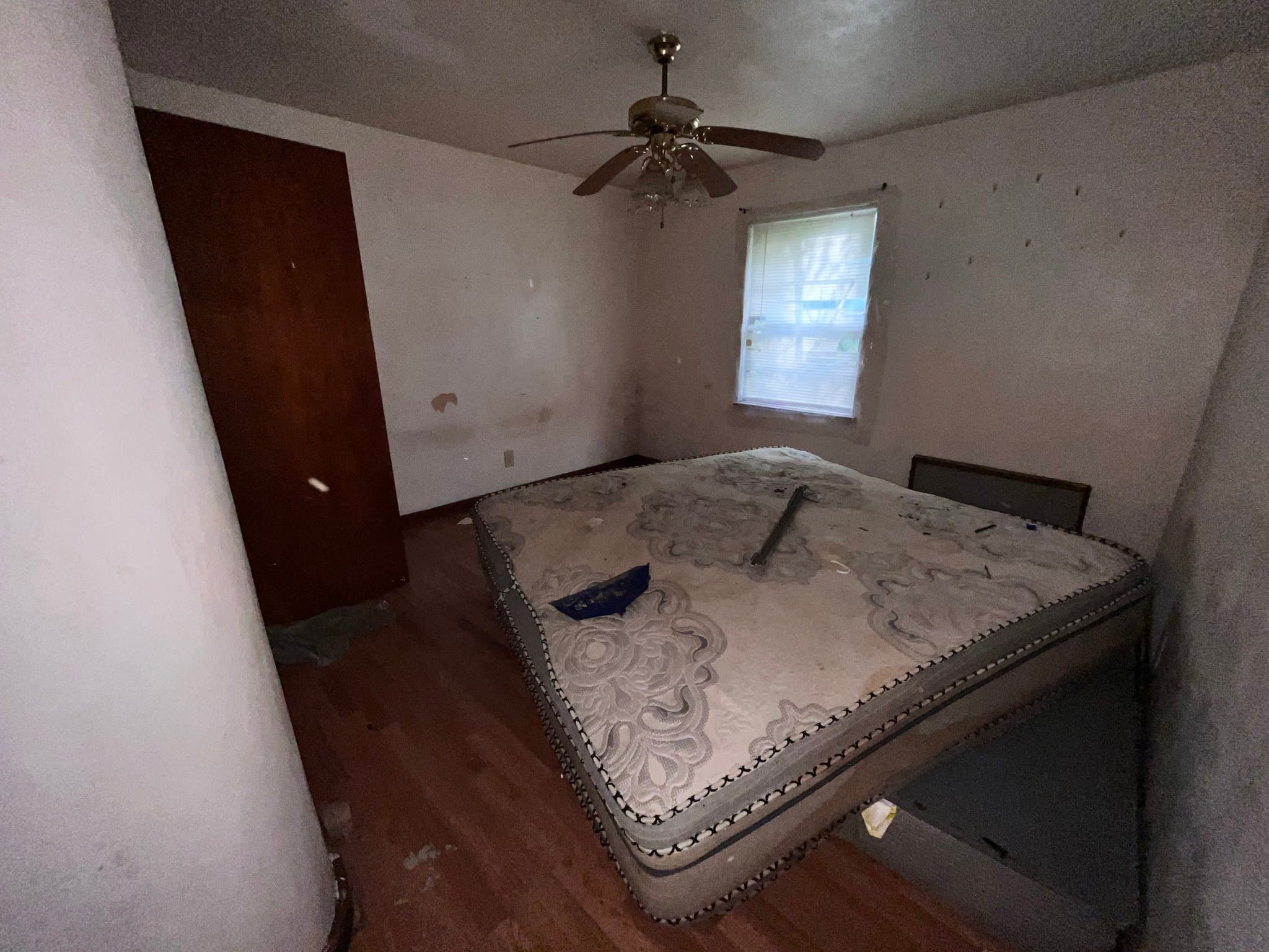Centreville House: 112 N 88th St.