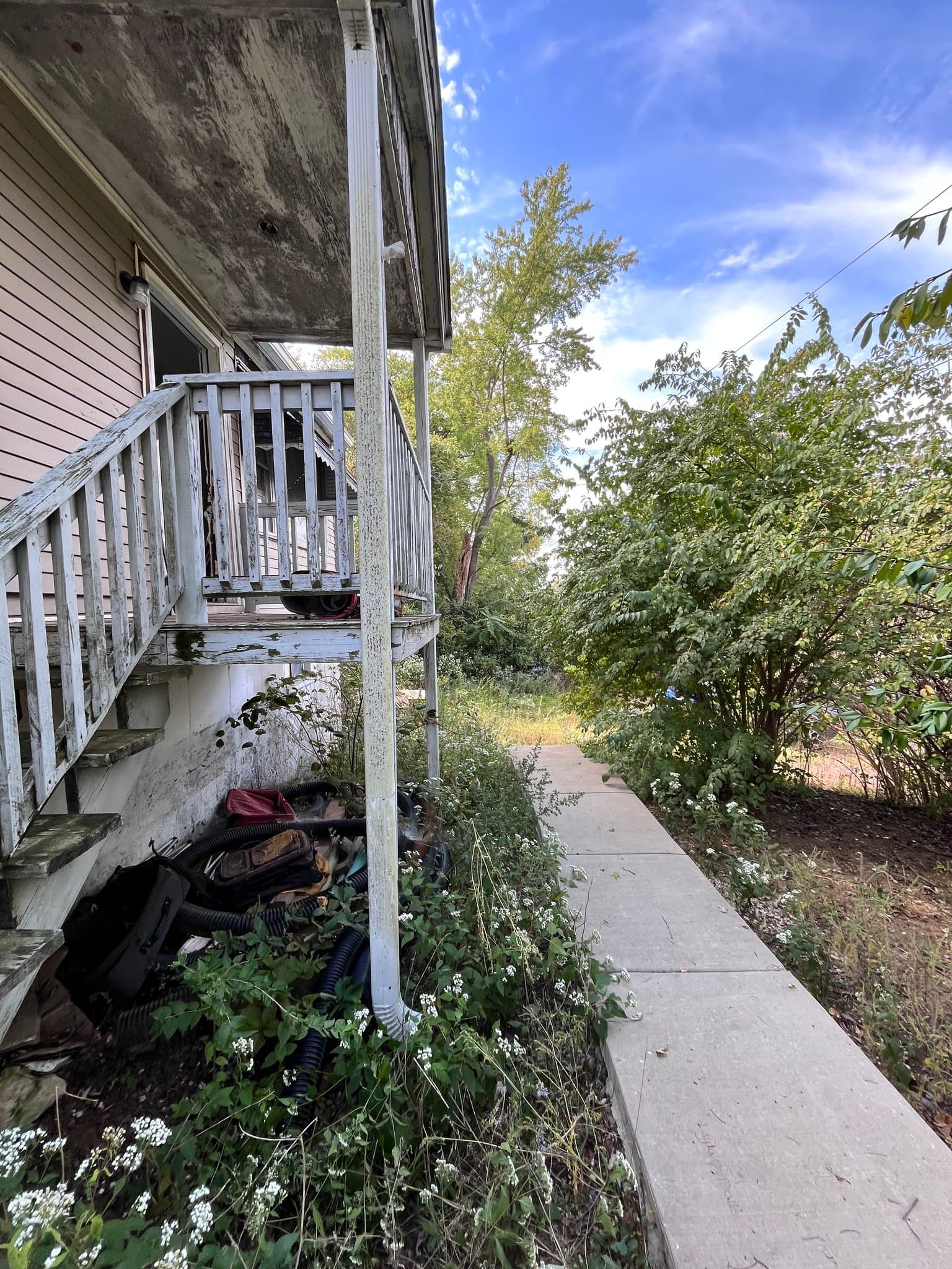 Centreville House: 112 N 88th St.