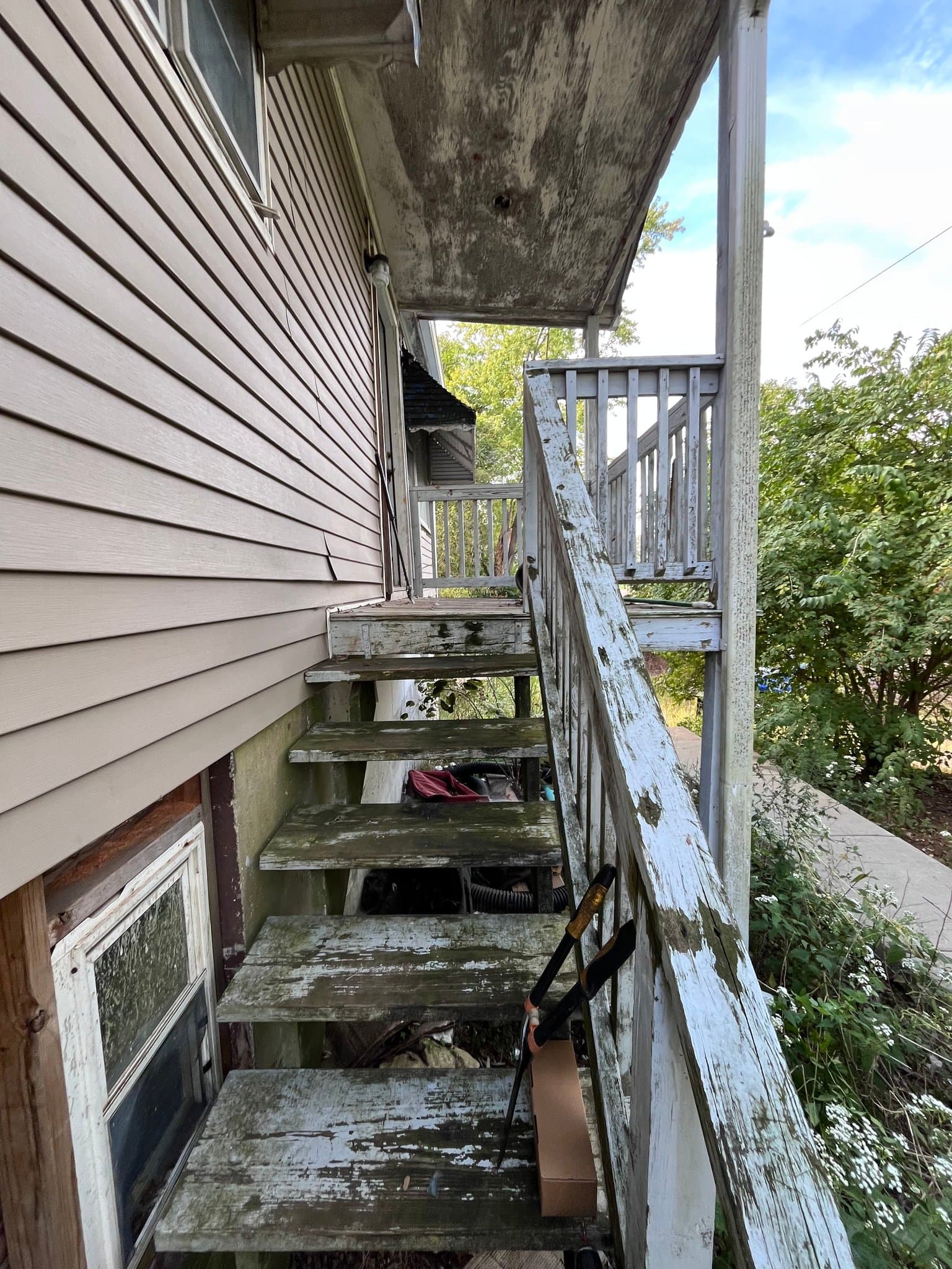 Centreville House: 112 N 88th St.