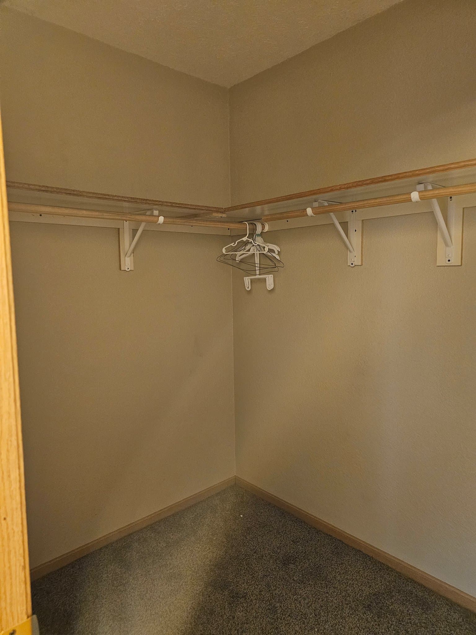 Bolivar Townhome: 1720 S Canton Ave