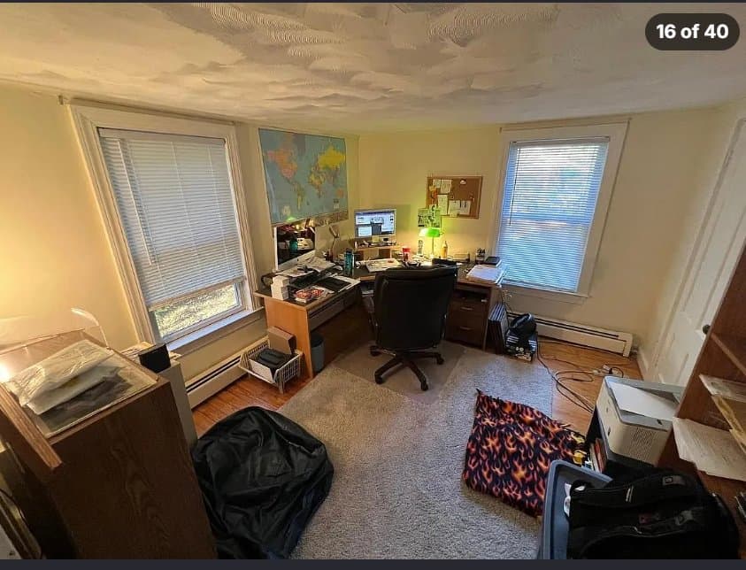 Andover House: 52 Dascomb Road