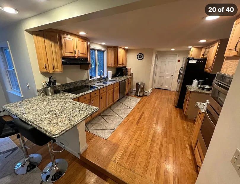 Andover House: 52 Dascomb Road
