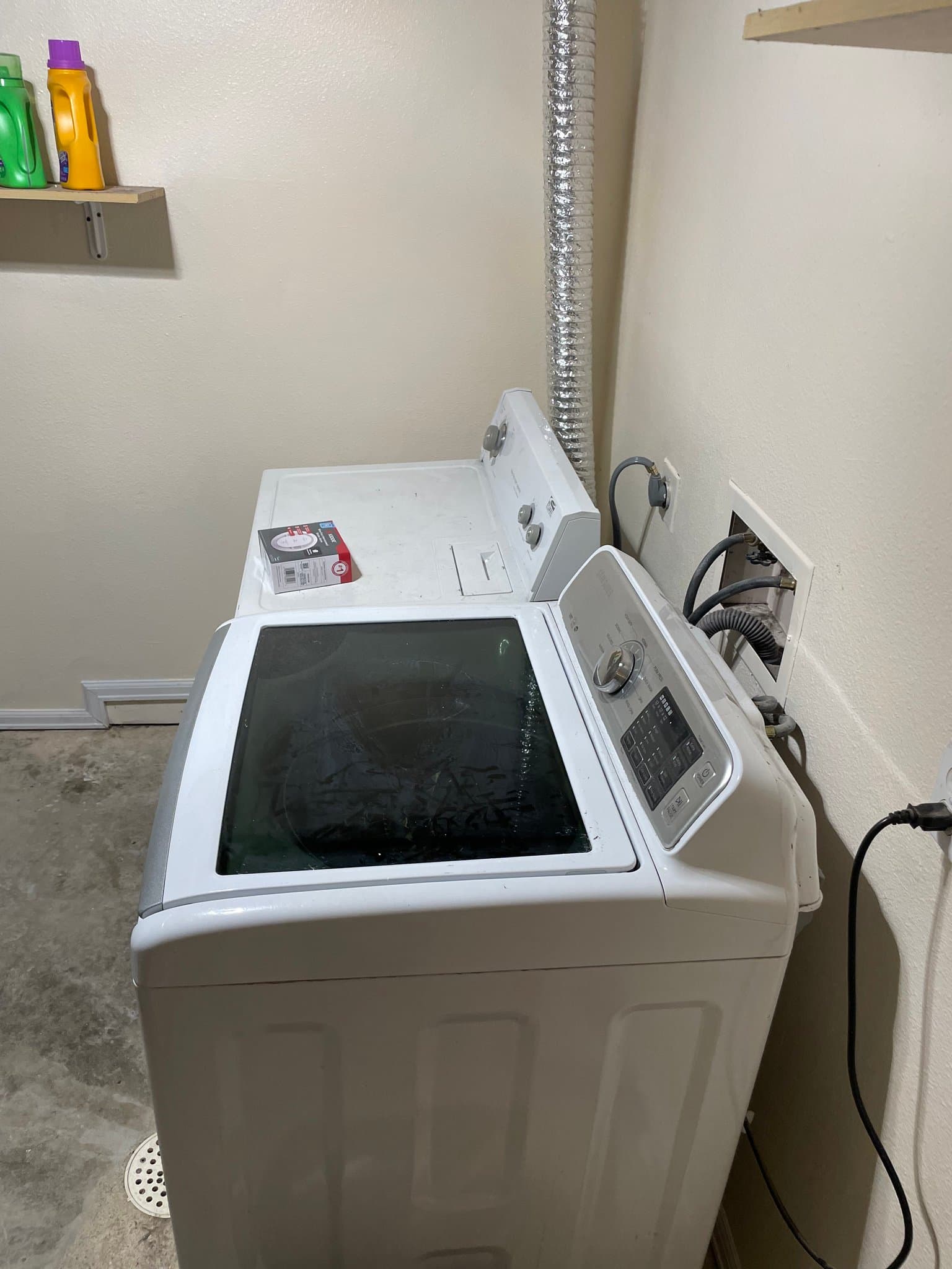 COLORADO SPRINGS Single Room: 4520 Hollyridge Dr