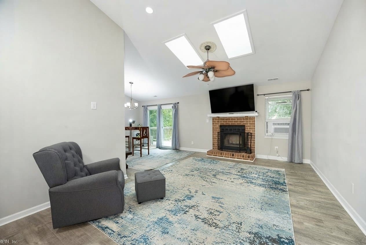 Chesapeake House: 757 Willow Bend Dr