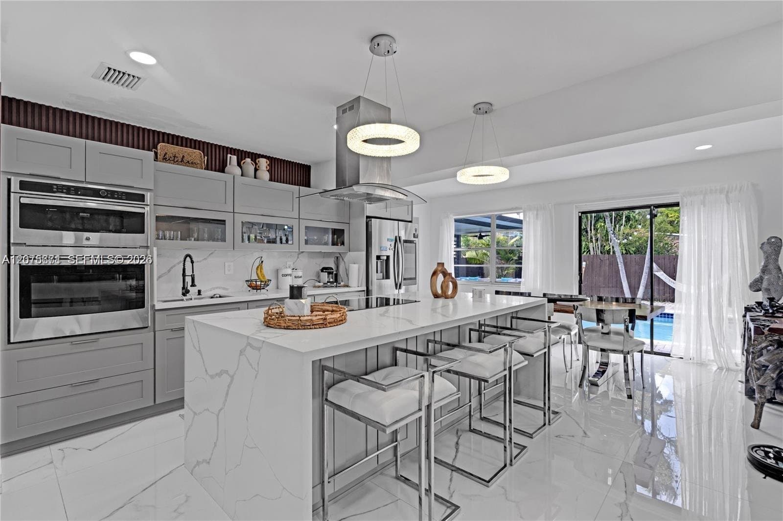 PEMBROKE PINES House: SW 12TH ST