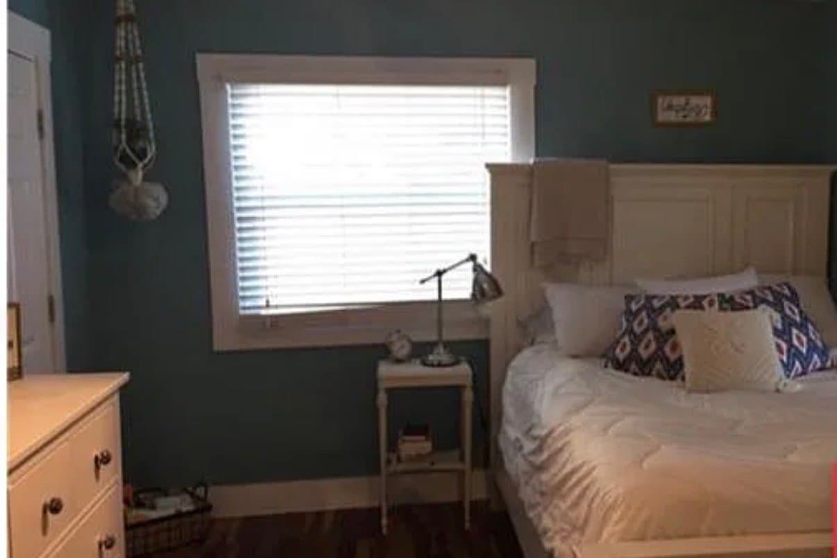 Salt Lake City House: 1153 E Milton Ave