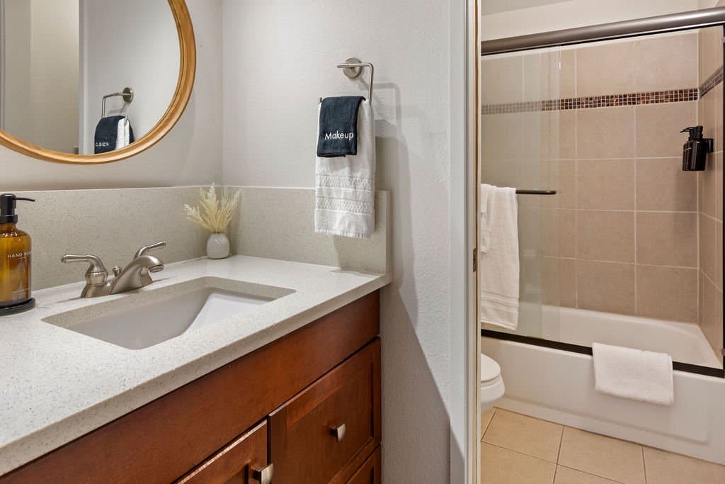 Bend Condo: 19717 Mount Bachelor Drive