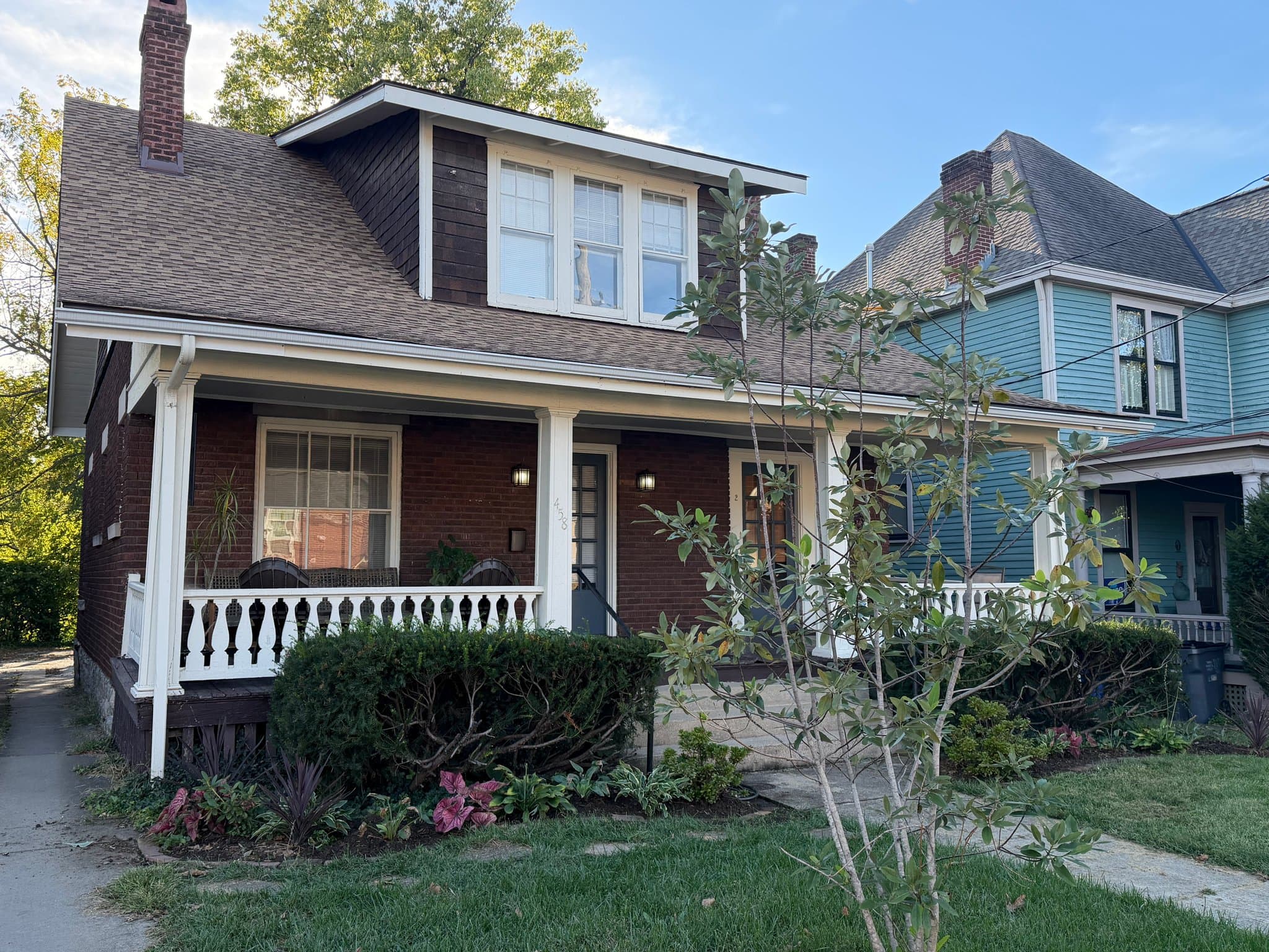 Lexington Multiplex: 458 E Maxwell St