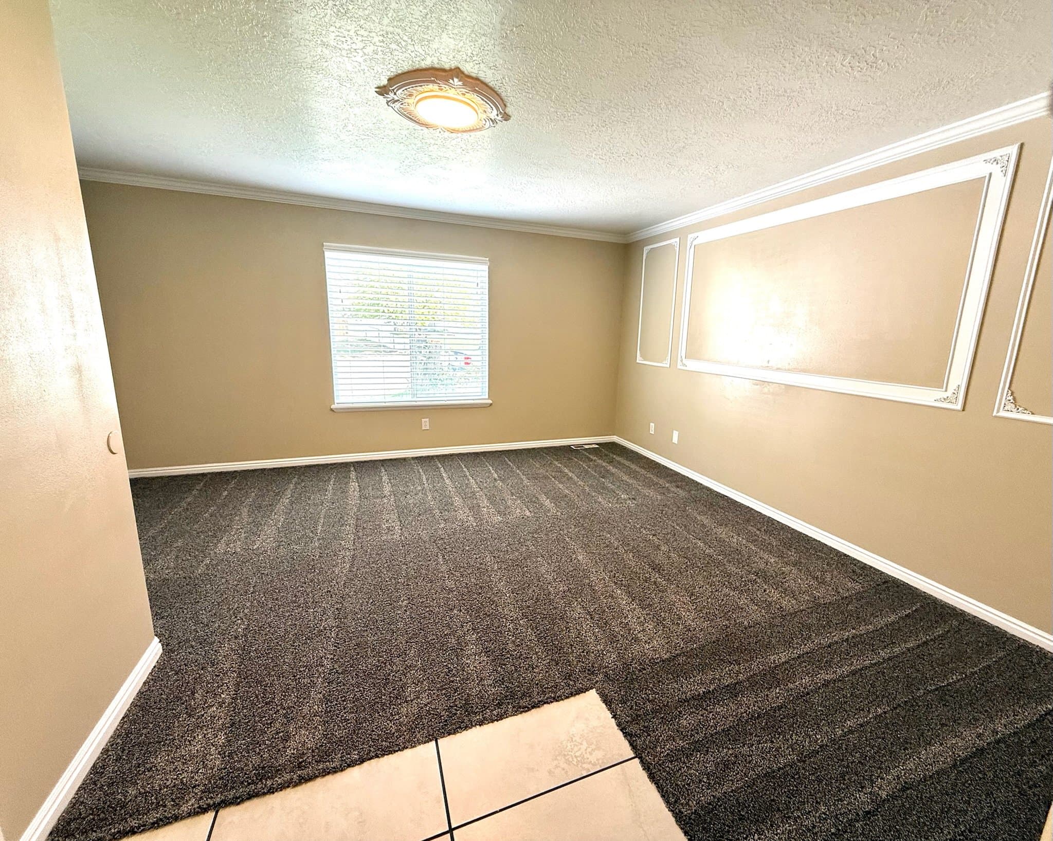 Santaquin Apartment: 253 N 700 E