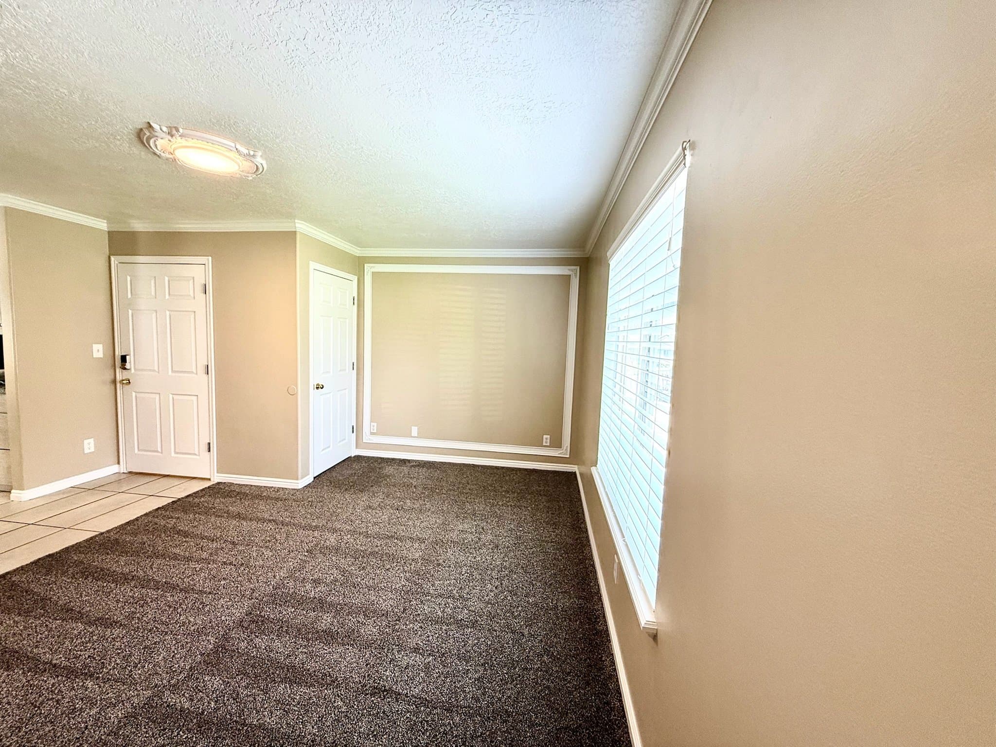 Santaquin Apartment: 253 N 700 E