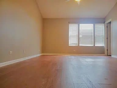 Aurora Townhome: 3889 Blackstone