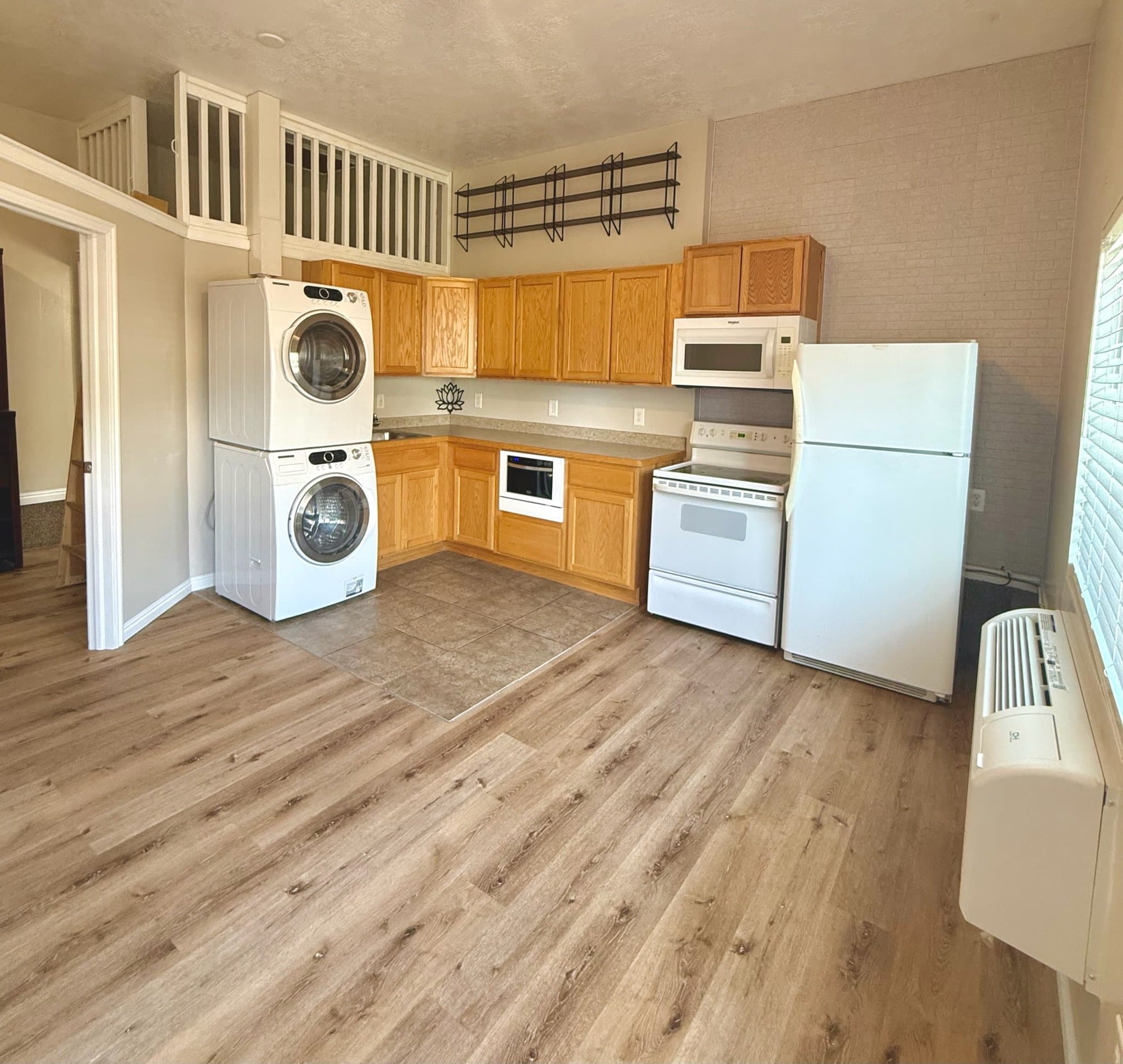 Santaquin Apartment: 253 N 700 E