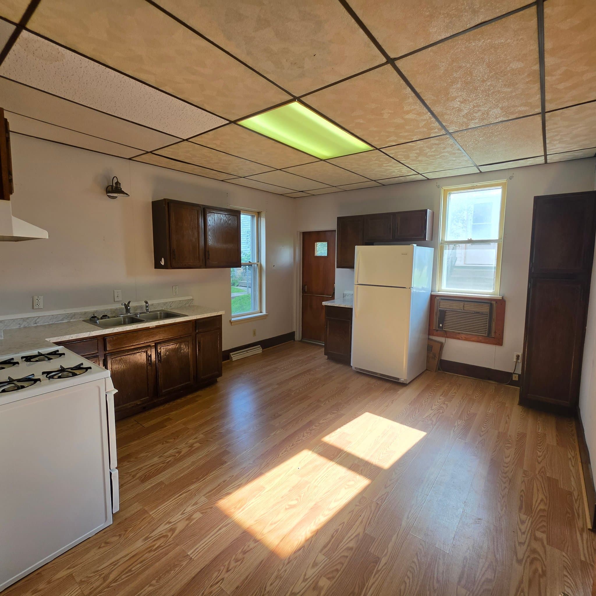 Altoona House: 410 4th Street