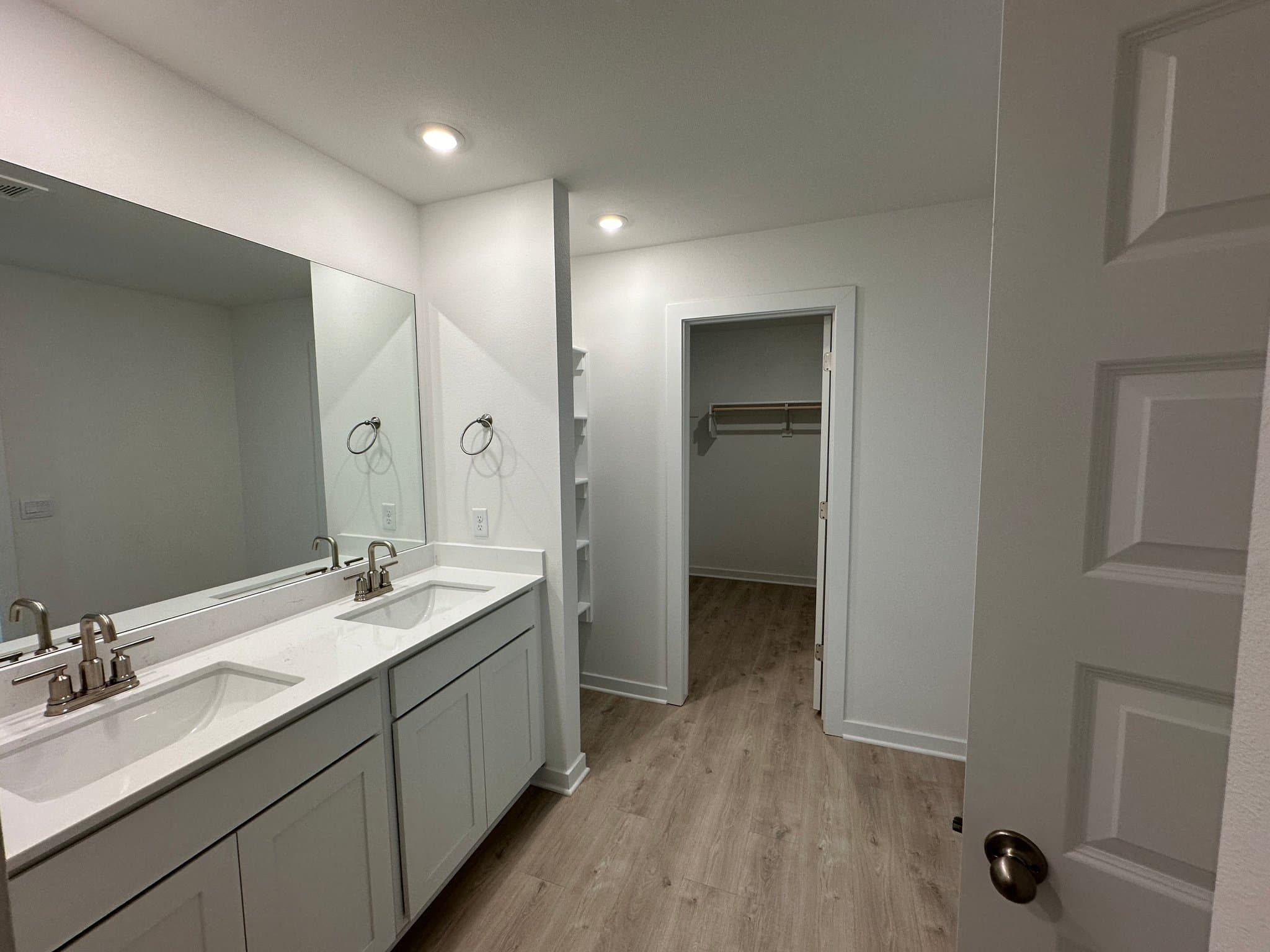 Fayetteville House: 4459 W Canyon Run Dr