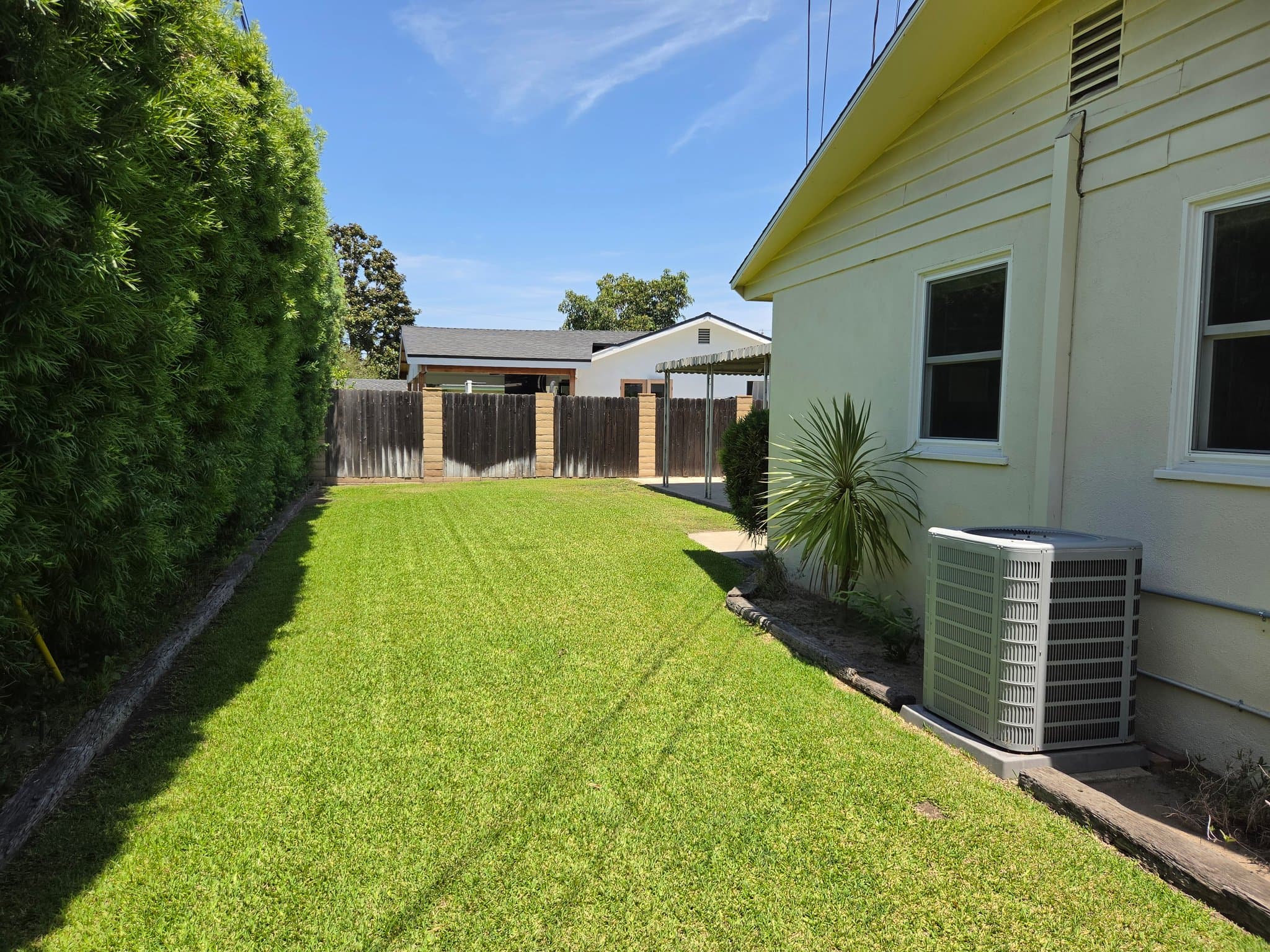 Garden Grove House: 11691 Blue Jay Lane, Garden Grove
